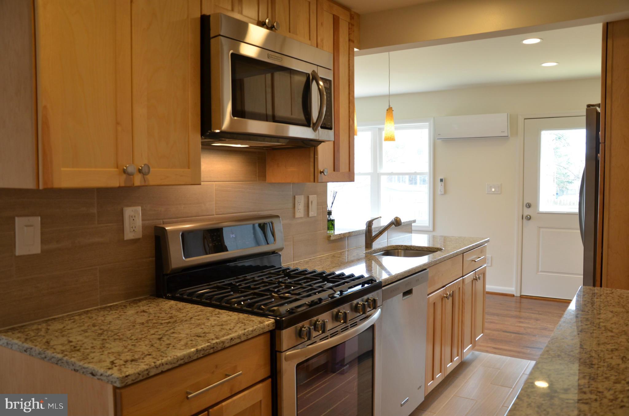 JEFFERSON MANOR - Residential Lease