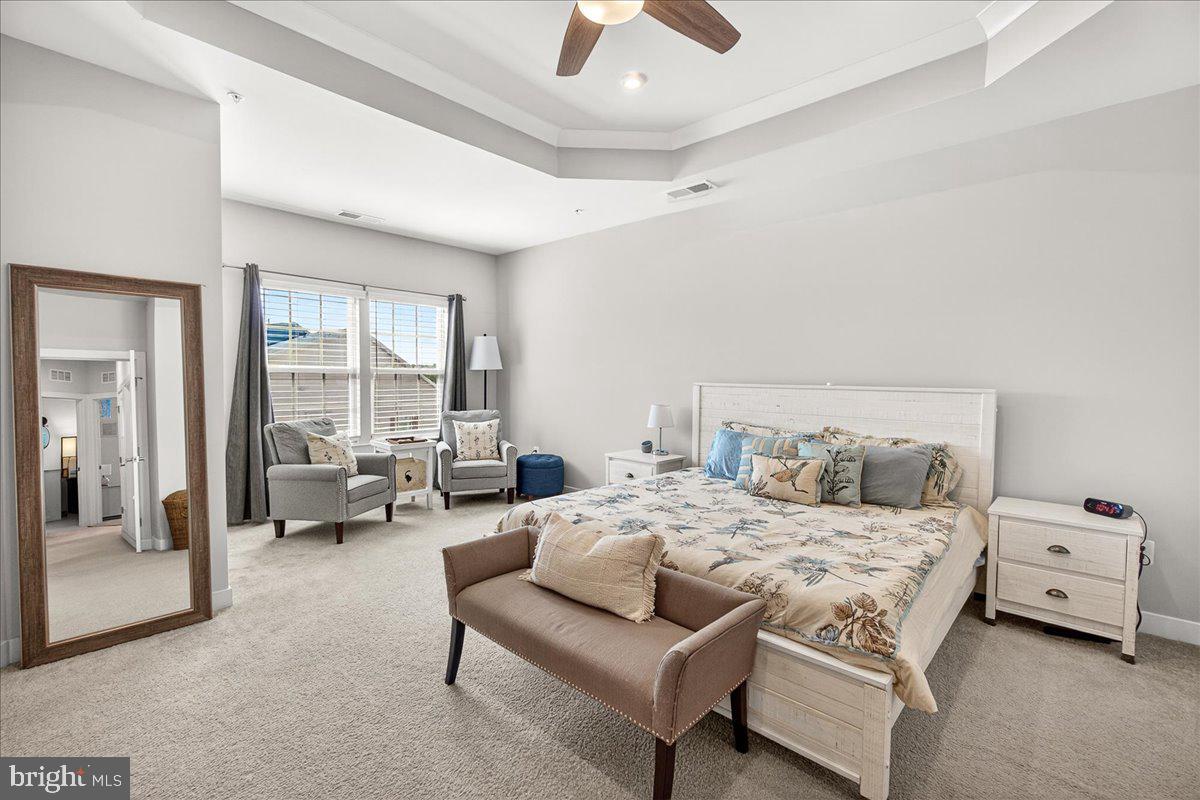 OAKDALE VILLAGE - Residential