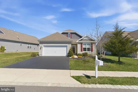 16 Raccoon Lane, Barnegat, NJ MLS: NJOC2041228