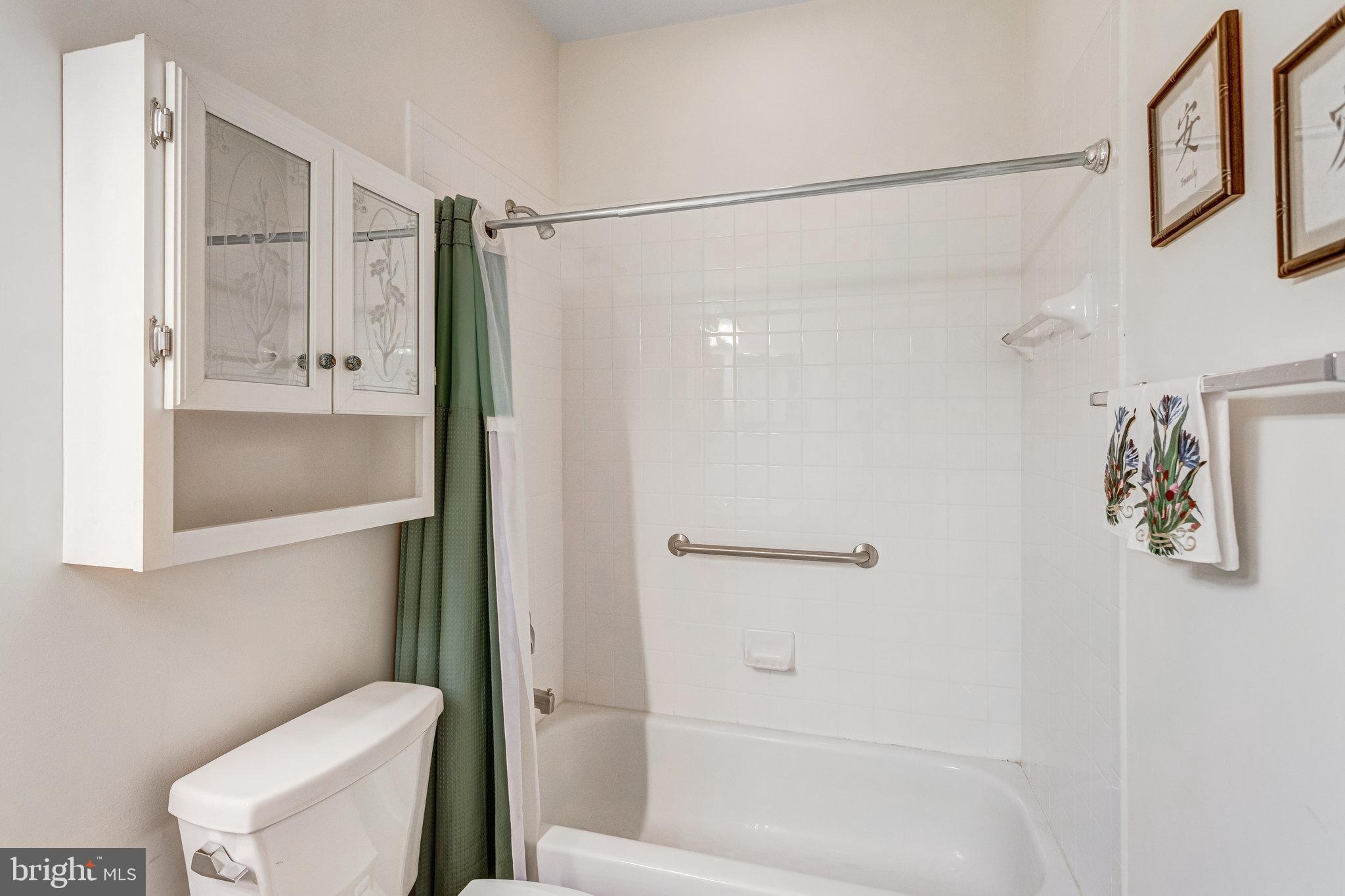 FALLS RUN - Residential