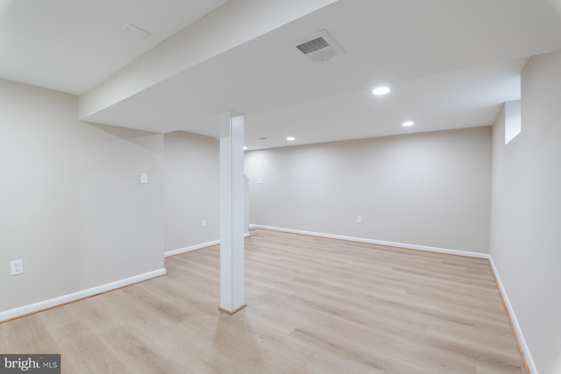 WORTHINGTON - Residential