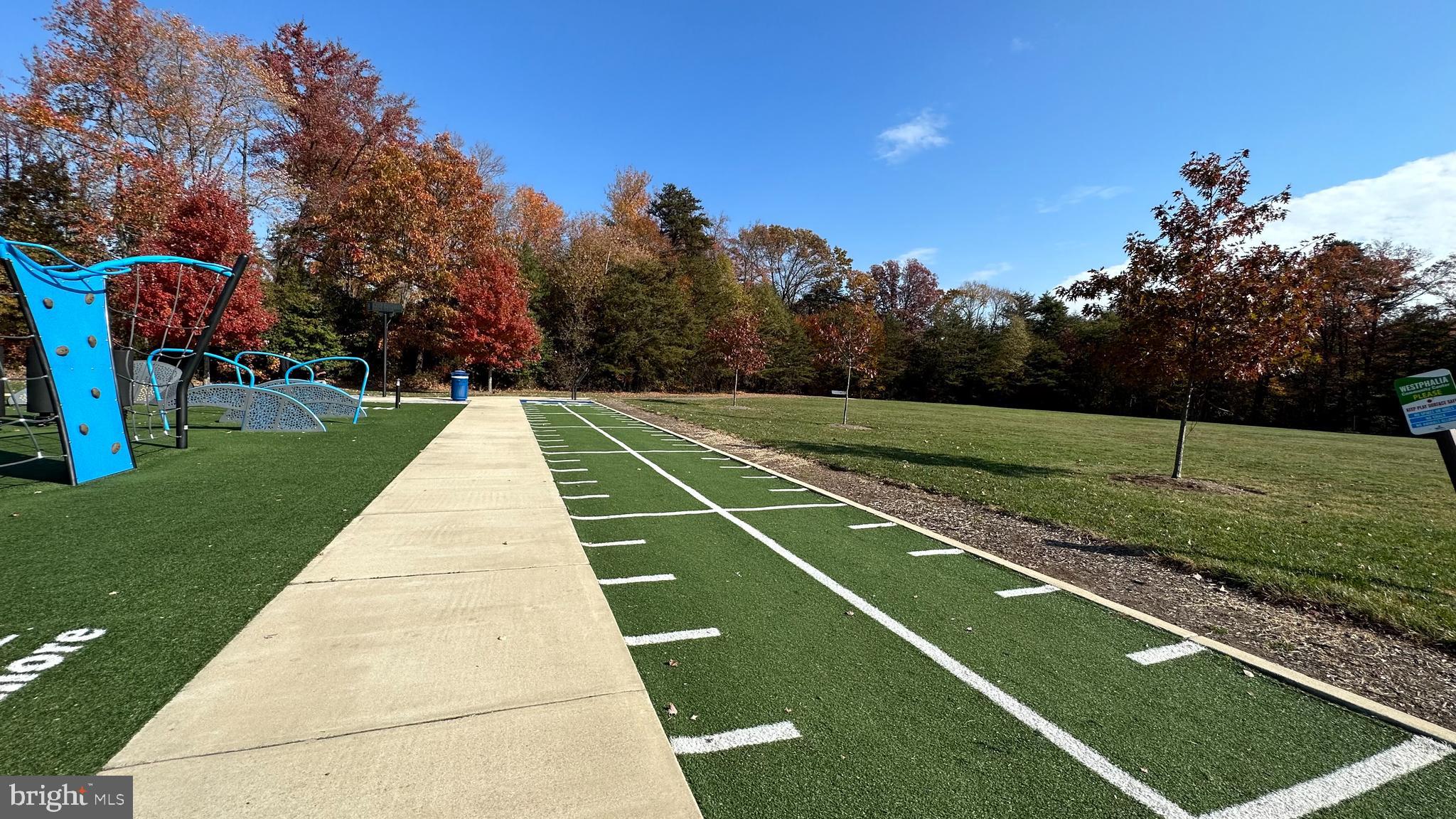 WESTPHALIA WOODS - Residential Lease