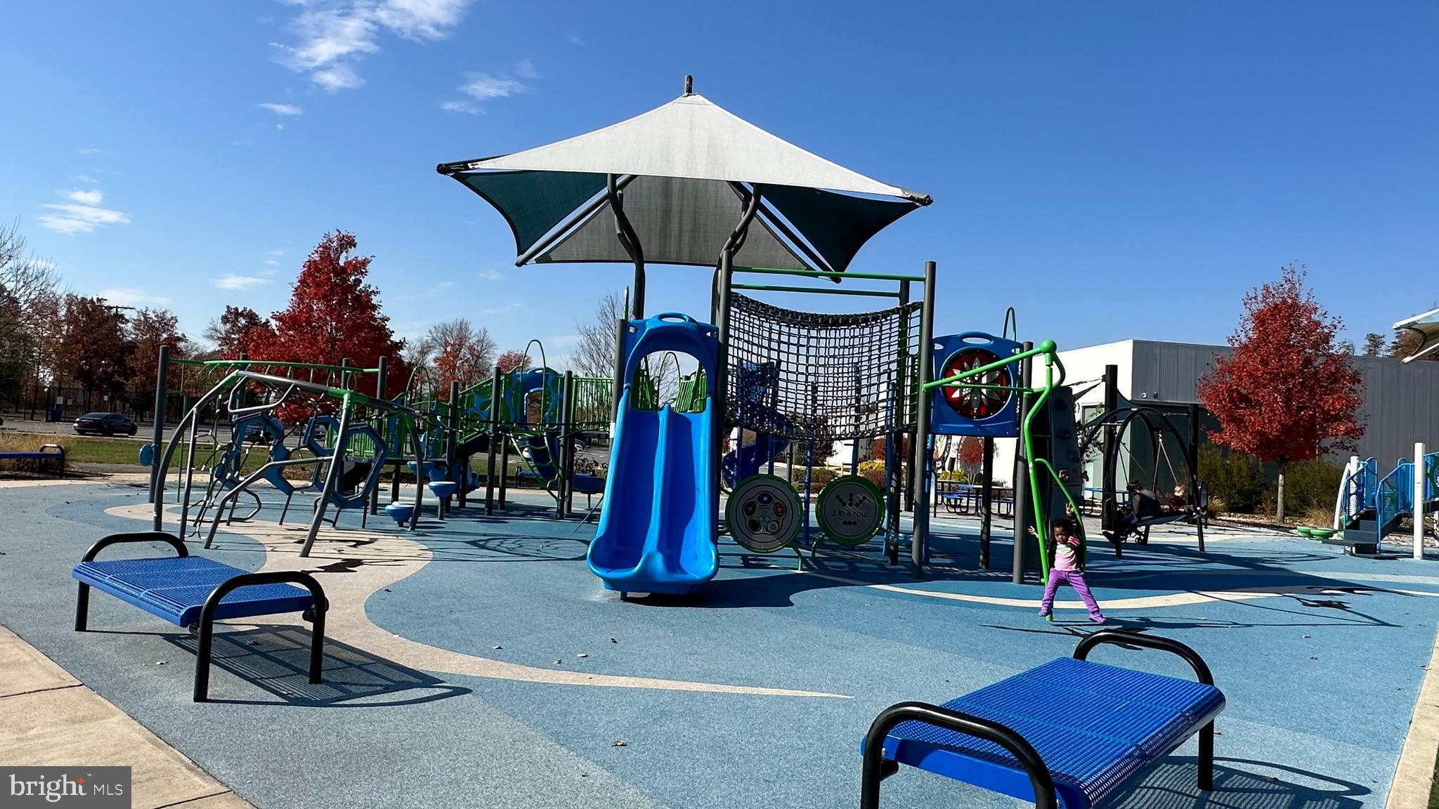 WESTPHALIA WOODS - Residential Lease