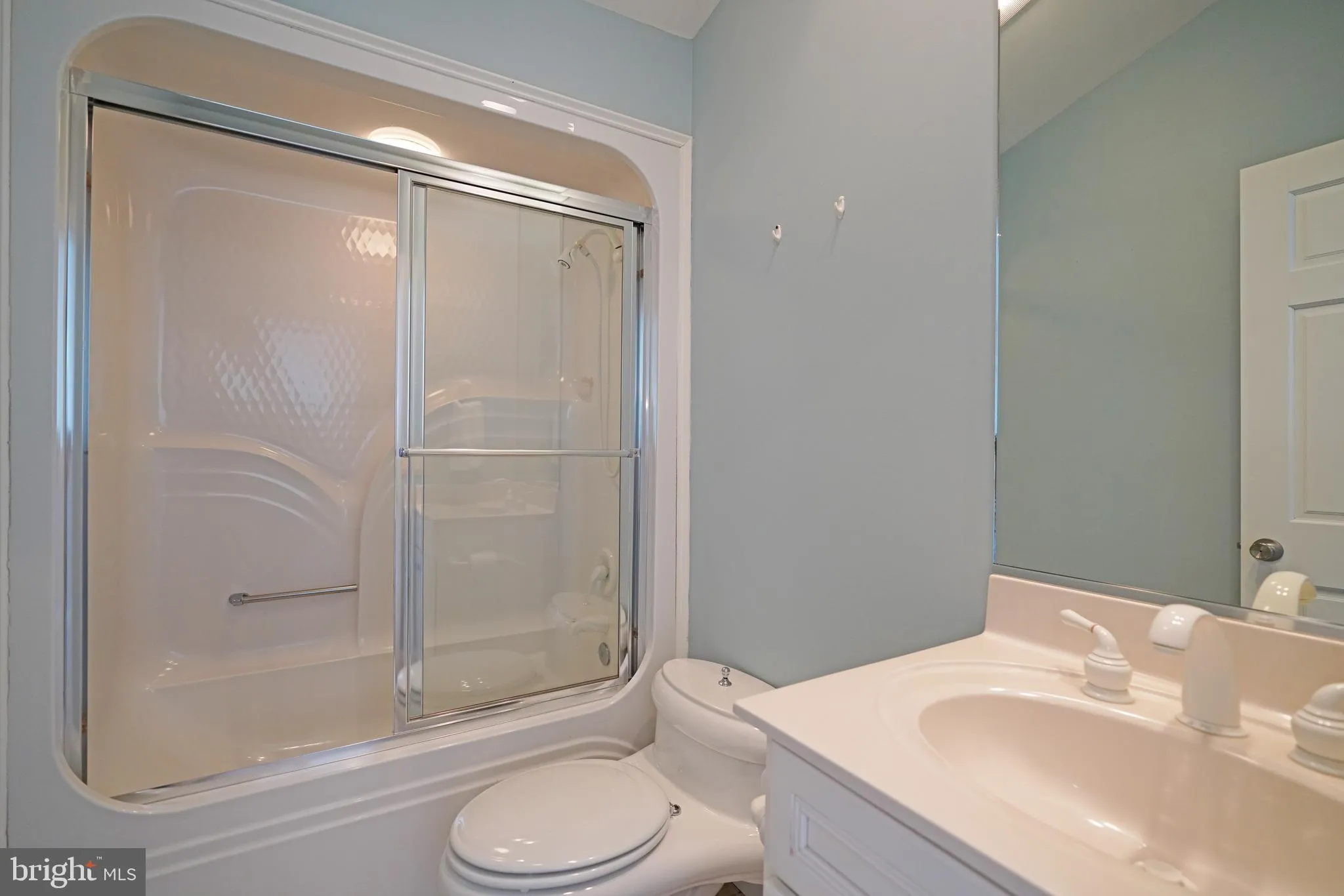 Lewes, Delaware 19958, United States, 5 Bedrooms Bedrooms, ,4 BathroomsBathrooms,Residential,Active,122873