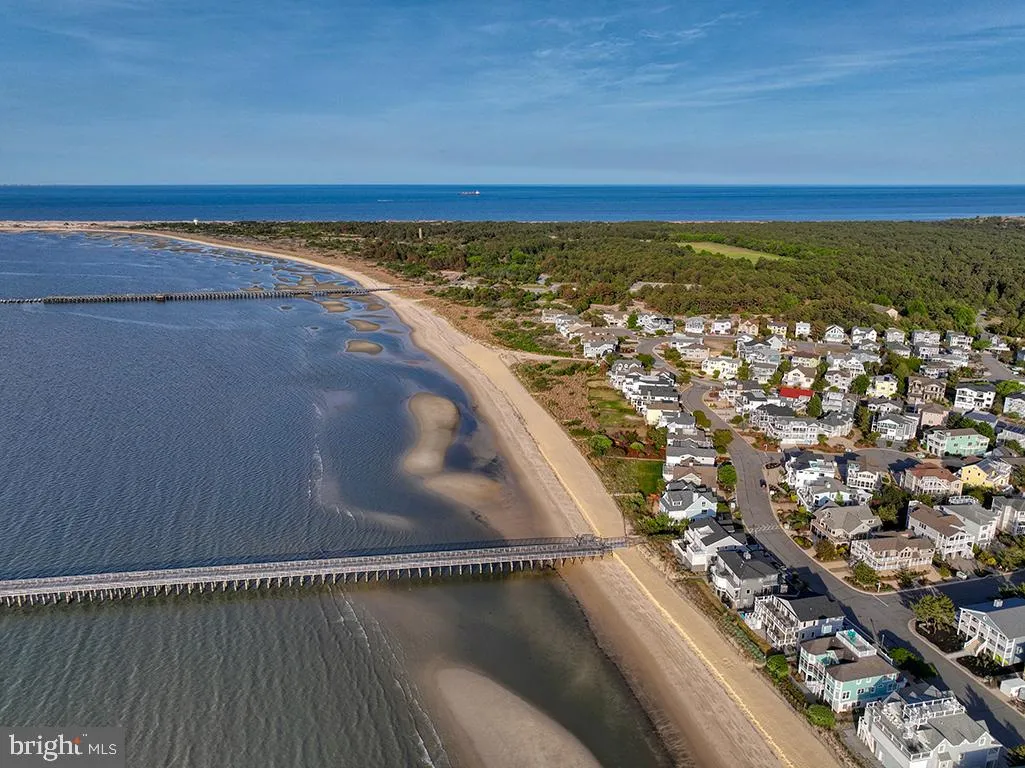 Lewes, Delaware 19958, United States, 5 Bedrooms Bedrooms, ,4 BathroomsBathrooms,Residential,Active,122873