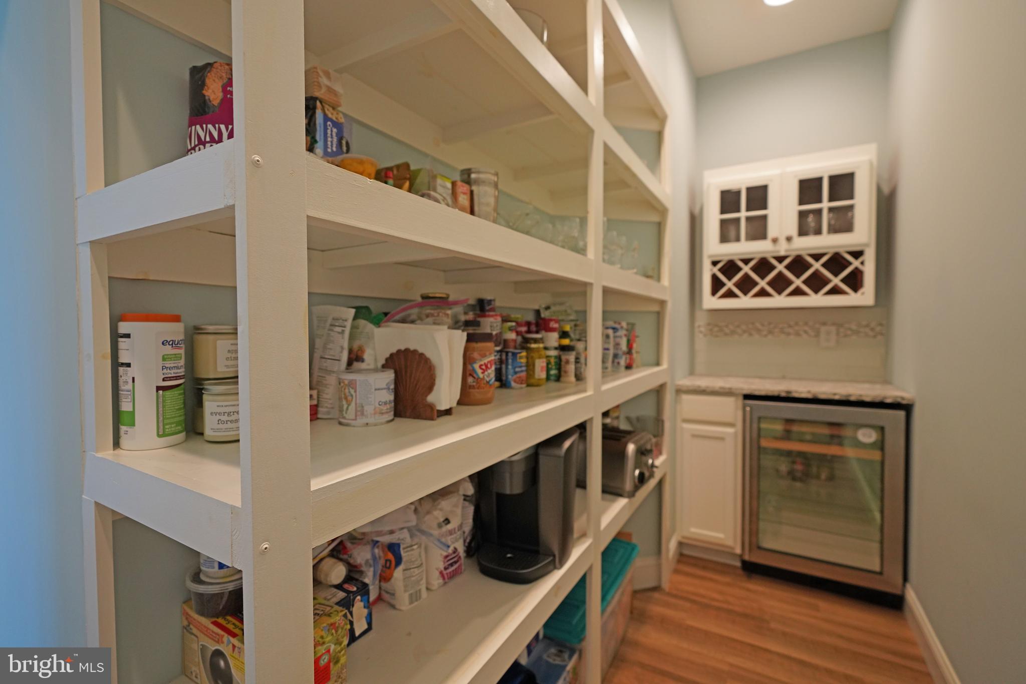 CAPE SHORES - Residential