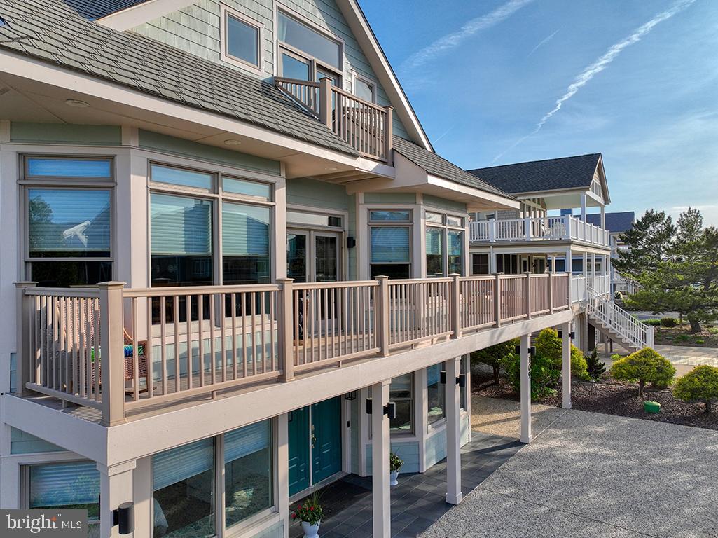 109 BREAKWATER REACH