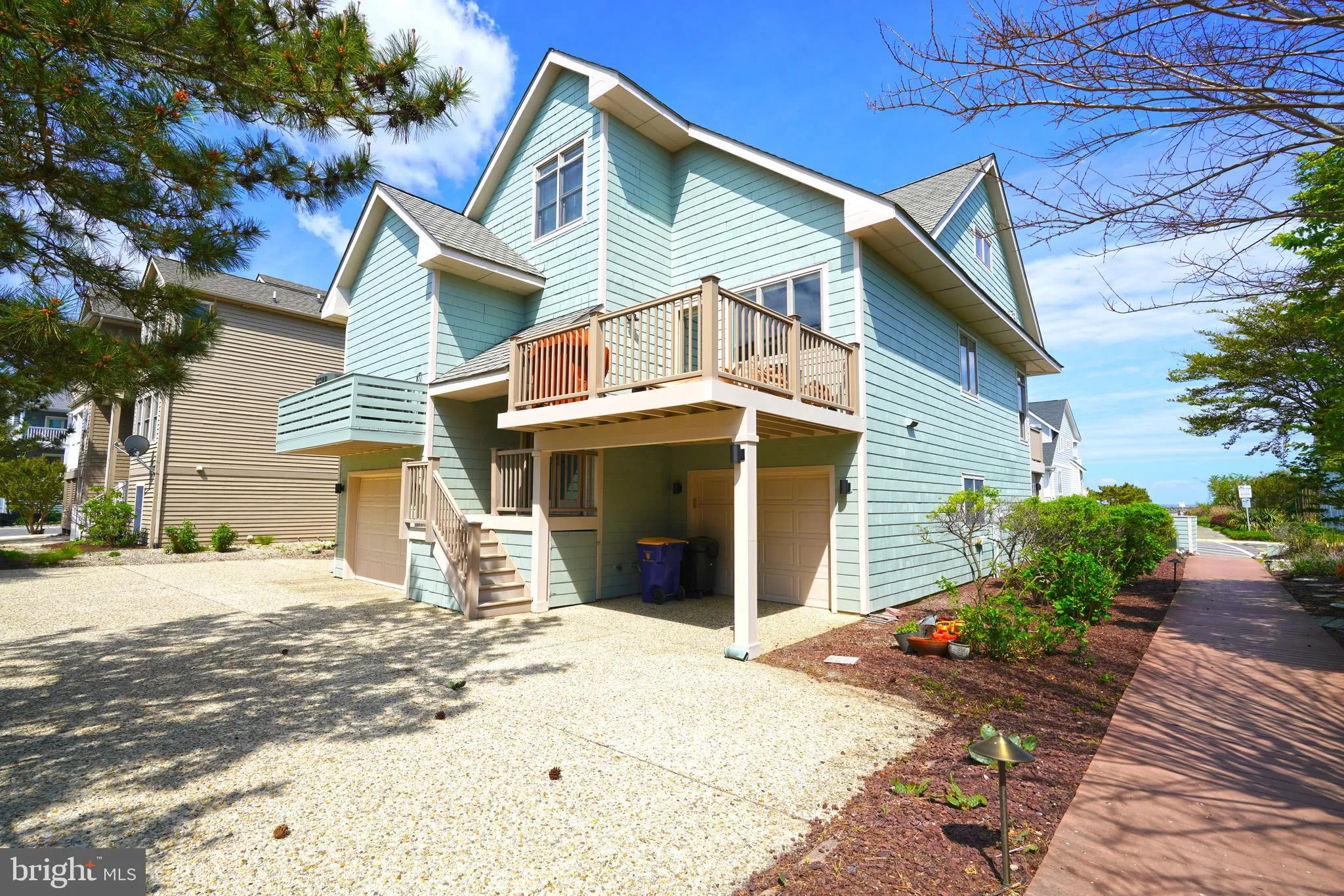 Lewes, Delaware 19958, United States, 5 Bedrooms Bedrooms, ,4 BathroomsBathrooms,Residential,Active,122873