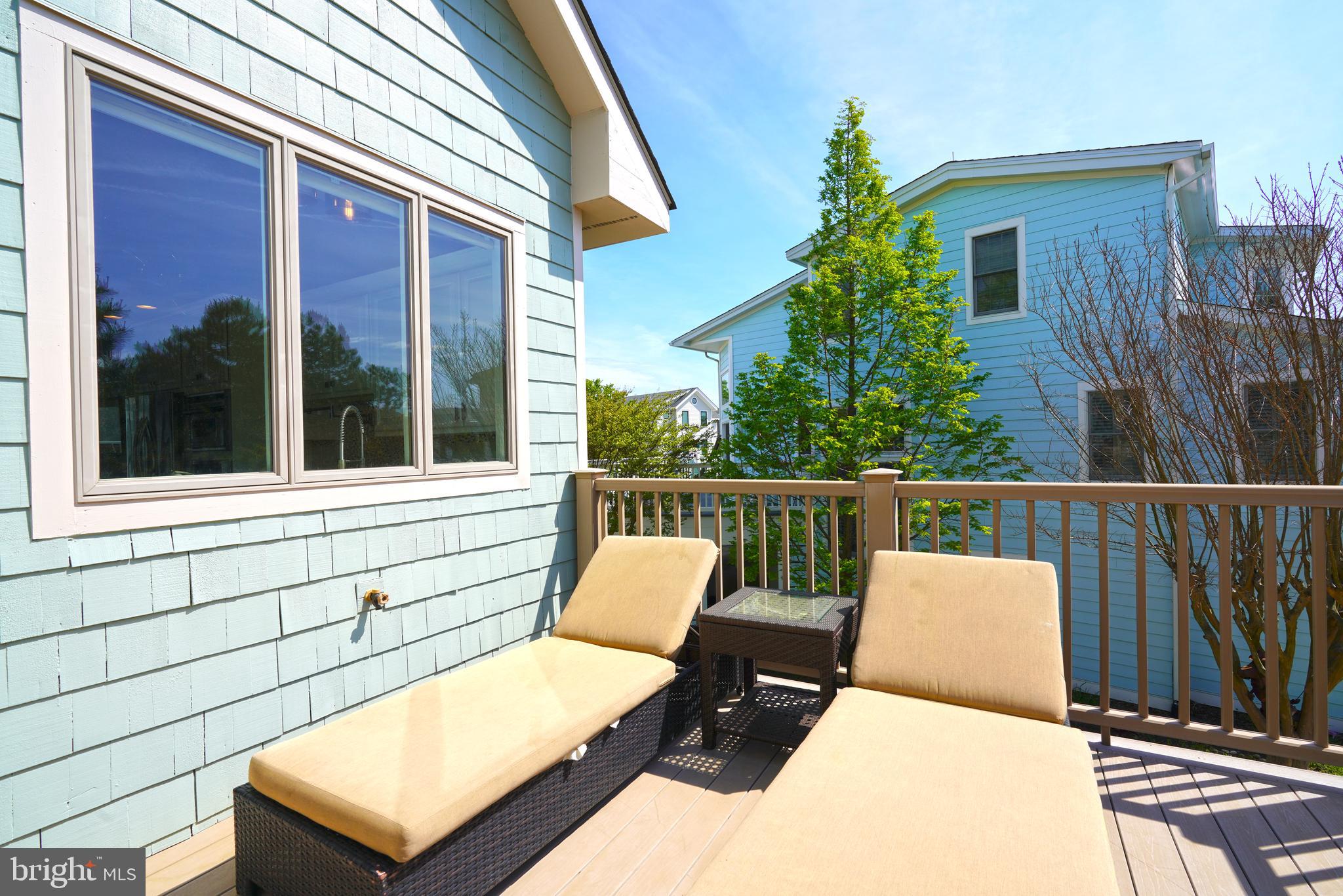 CAPE SHORES - Residential