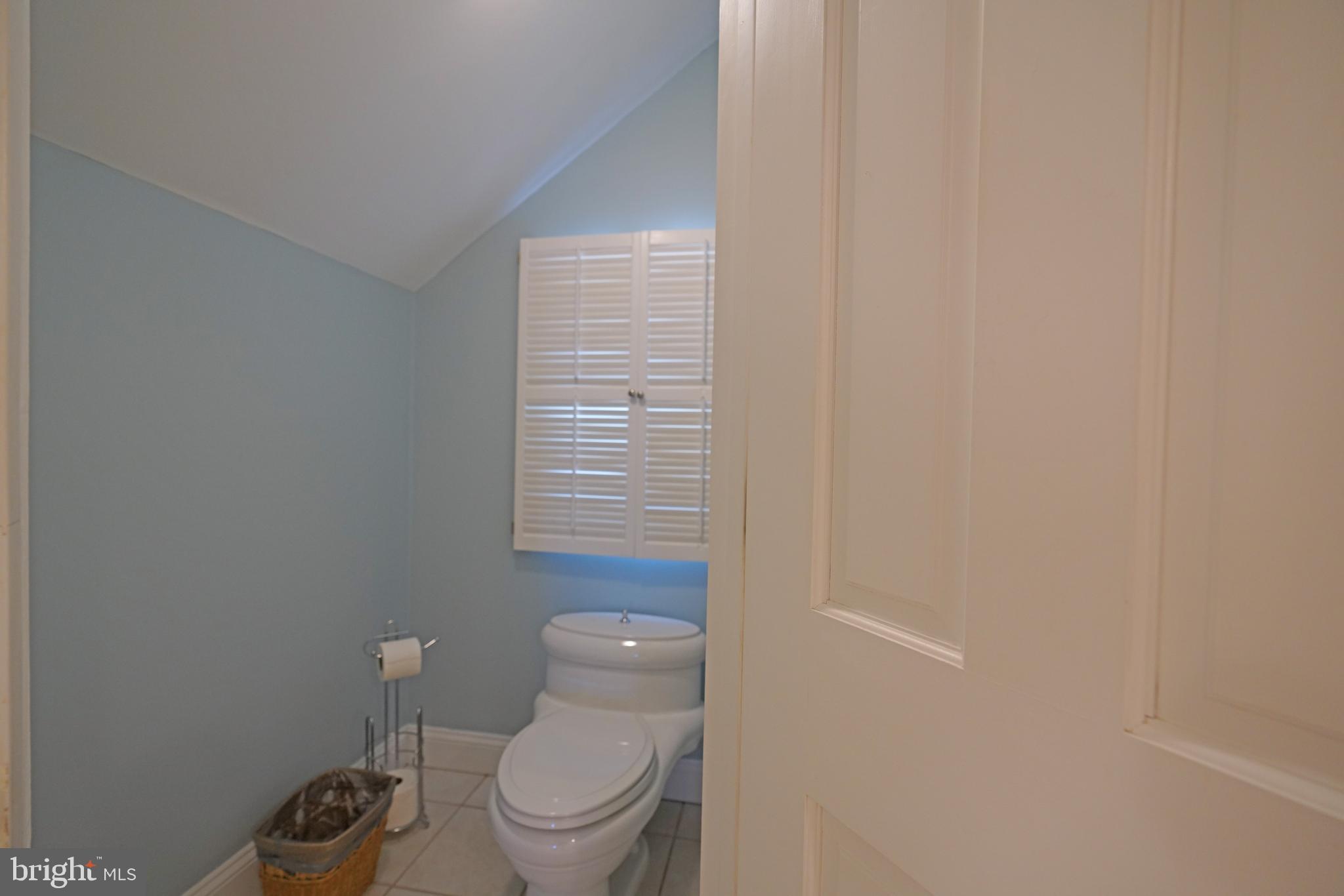 CAPE SHORES - Residential