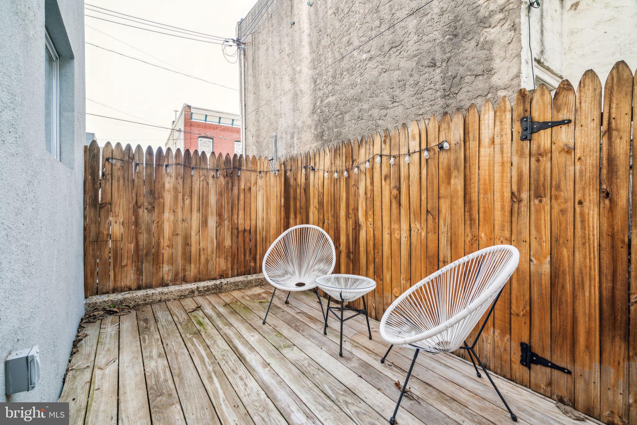 FAIRMOUNT - Residential Lease