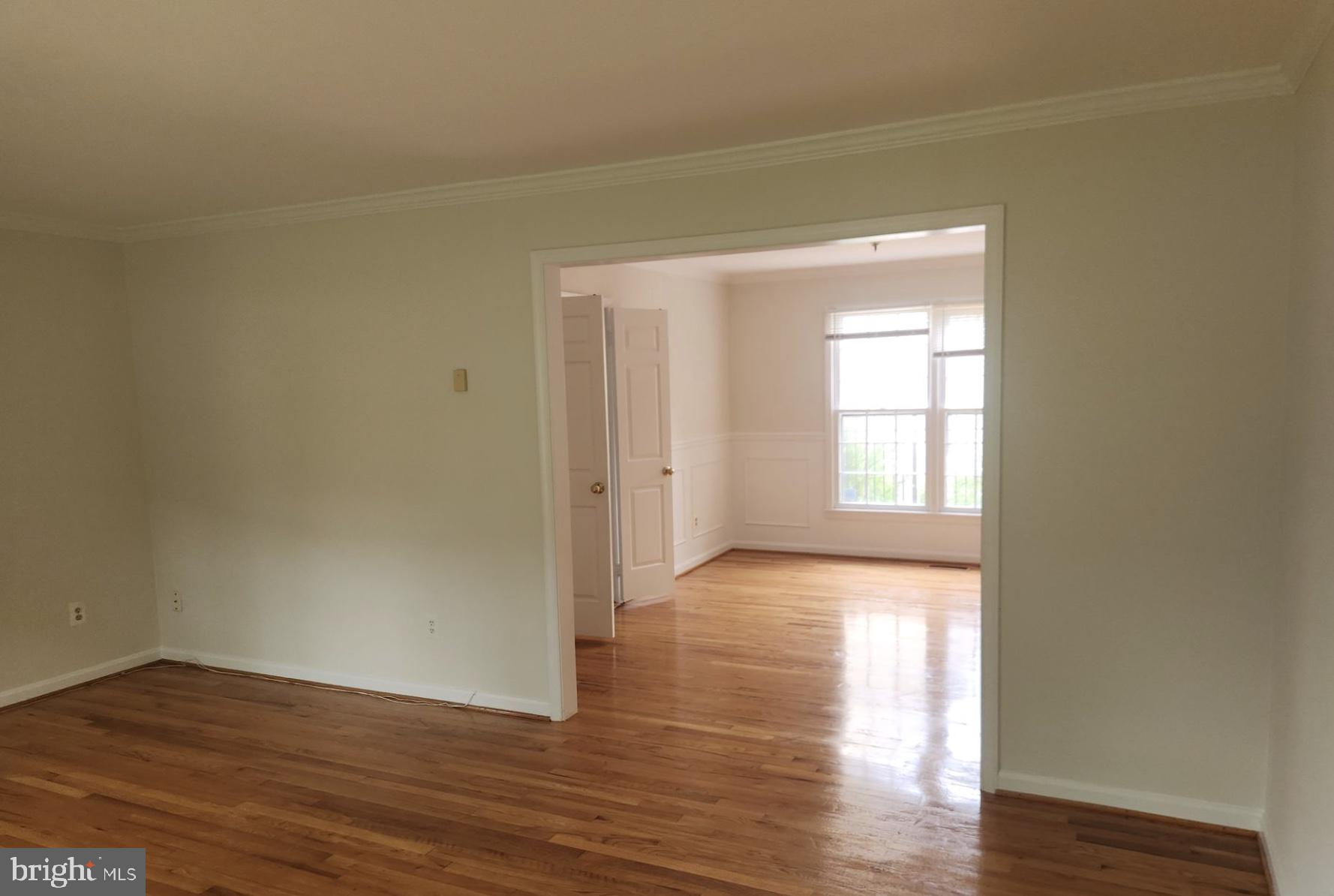 POTOMAC OUTSIDE - Residential Lease