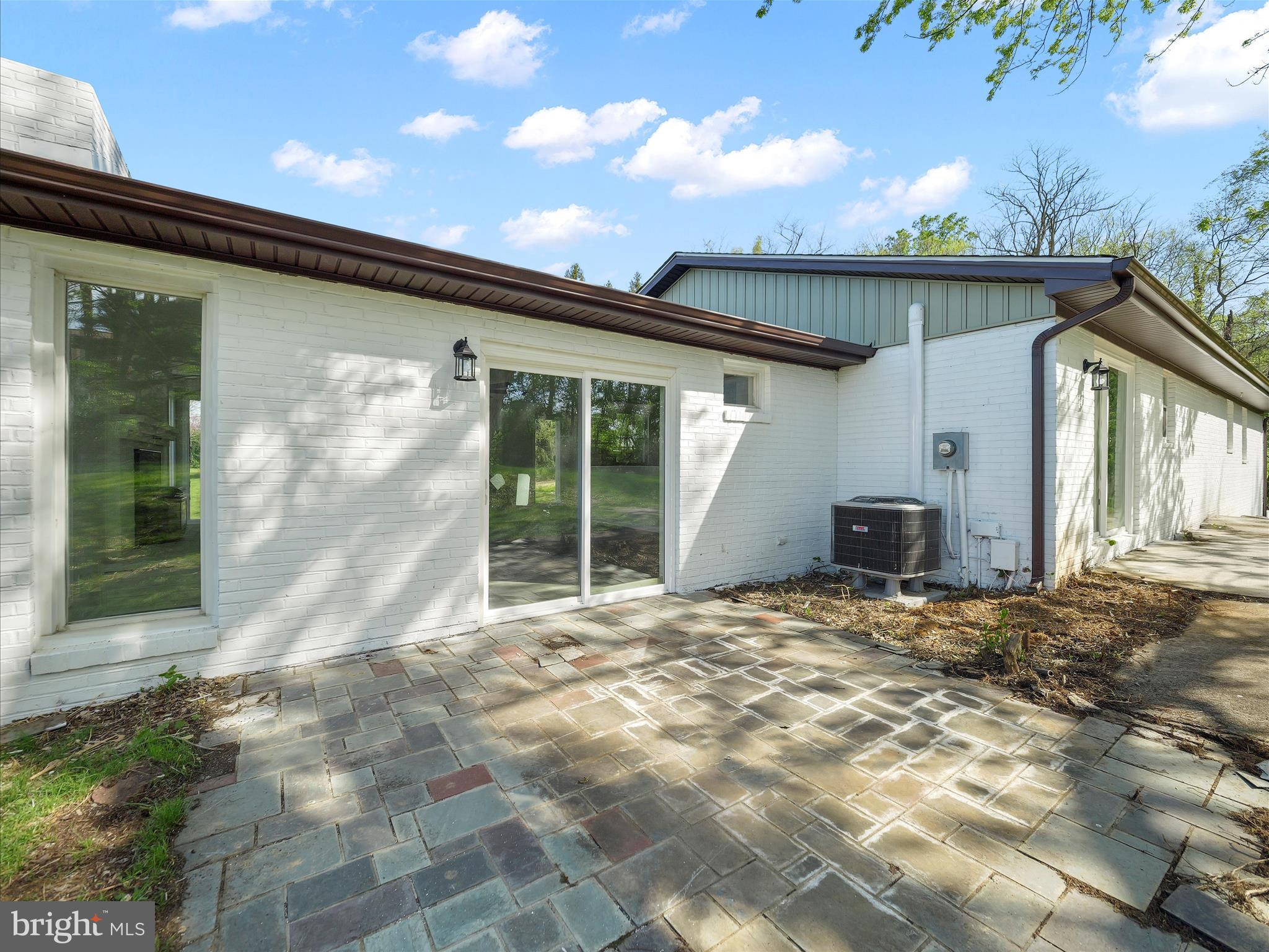 TUSCAWILLA HILLS - Residential