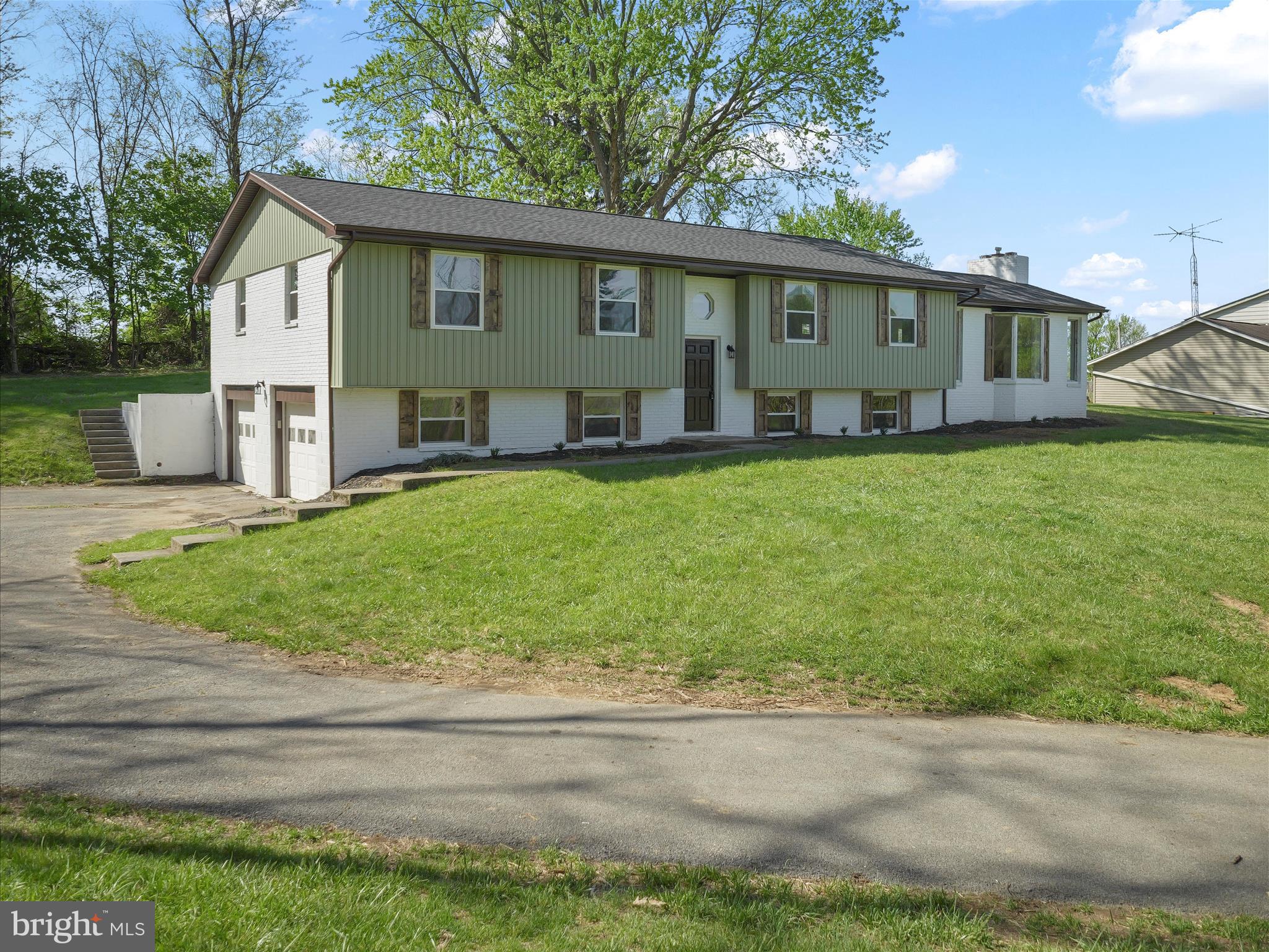 TUSCAWILLA HILLS - Residential