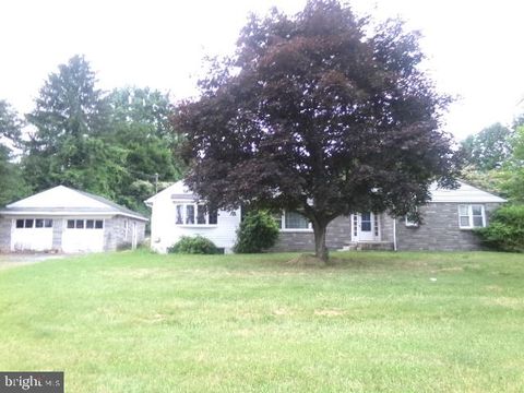 Photo of 1905 Capitol Trail, NEWARK, DE 19711 (MLS # DENC2084862)