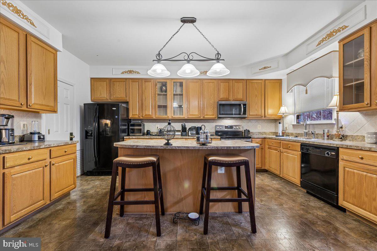 1011 LLANO DRIVE