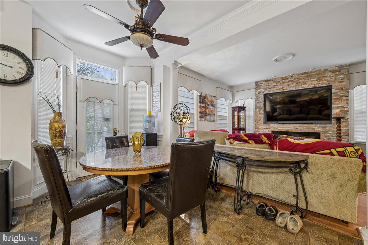 1011 LLANO DRIVE