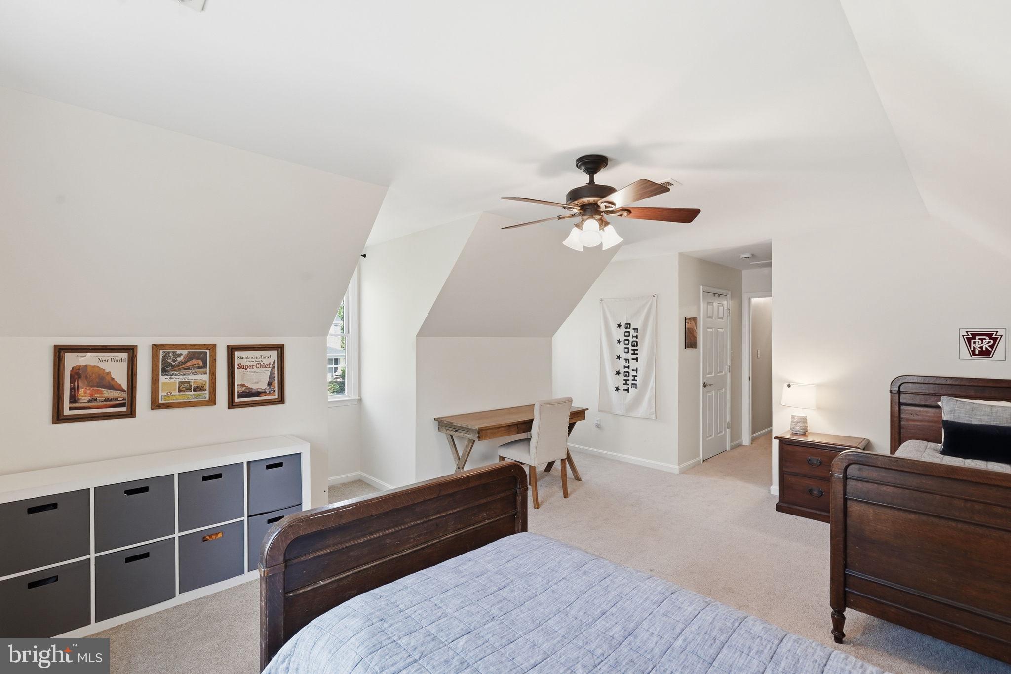 STAFFORD LAKES - Residential