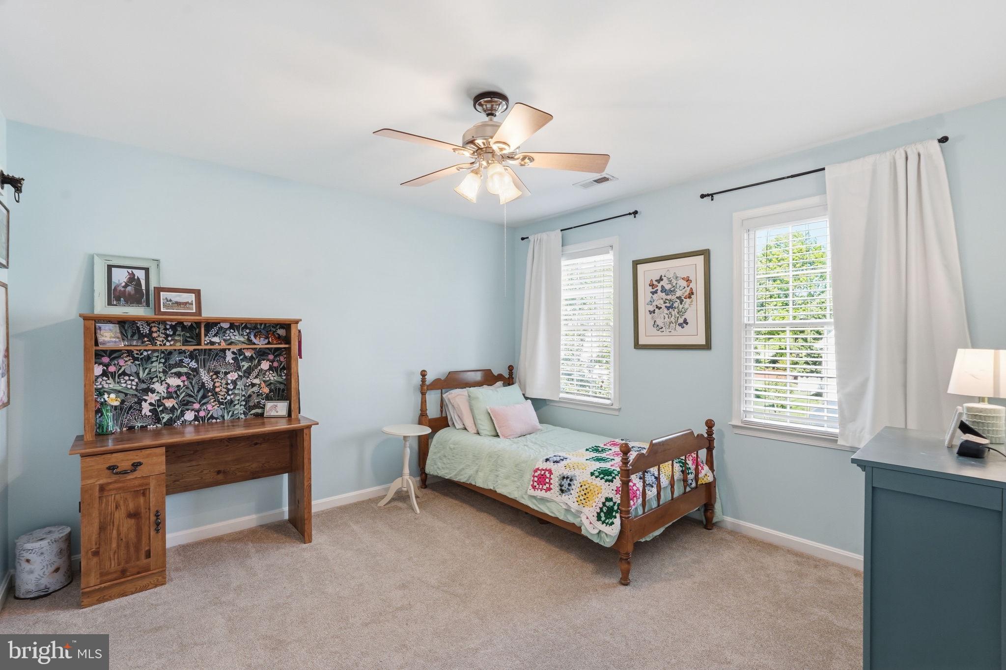 STAFFORD LAKES - Residential