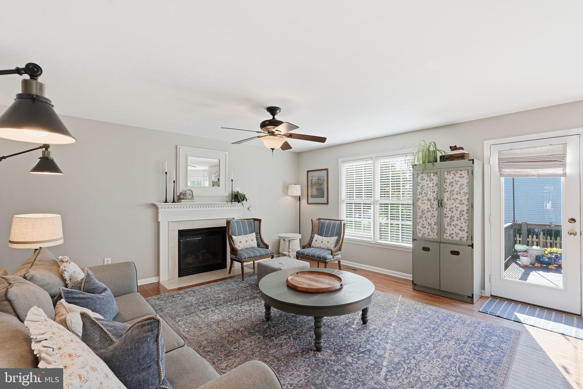 STAFFORD LAKES - Residential