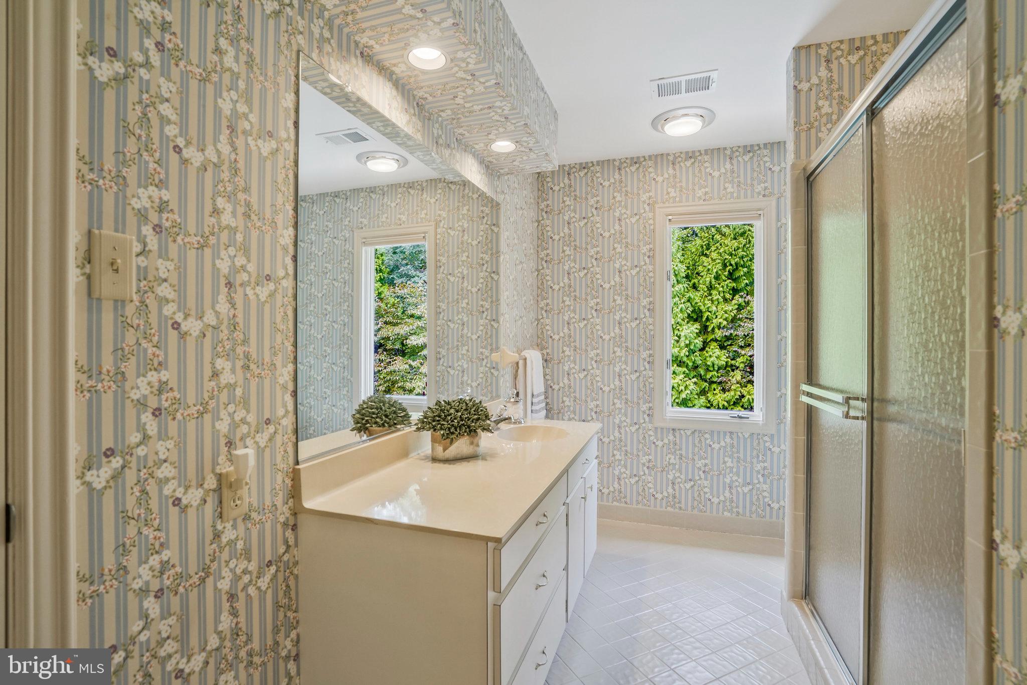 EVERMAY - Residential