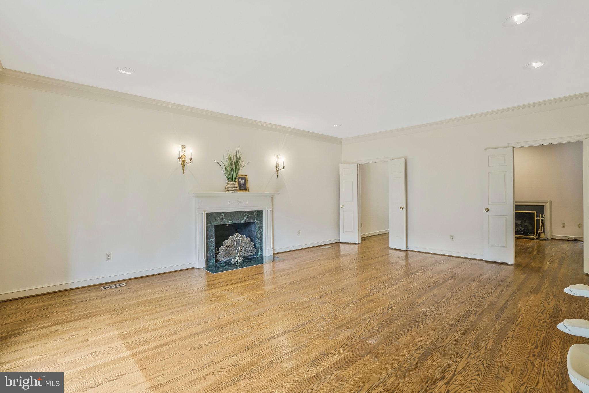 EVERMAY - Residential