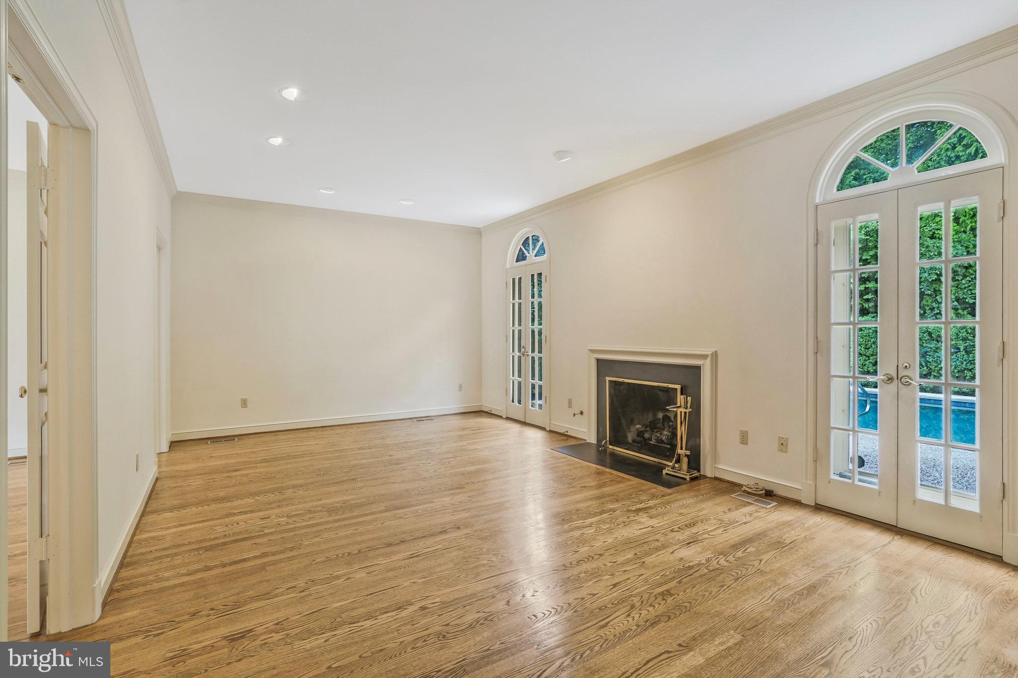 EVERMAY - Residential