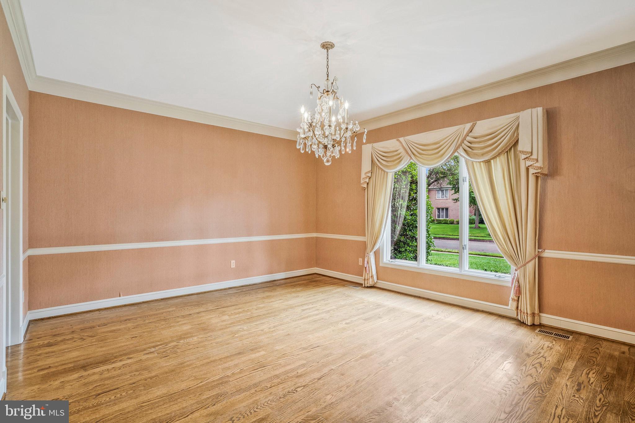 EVERMAY - Residential