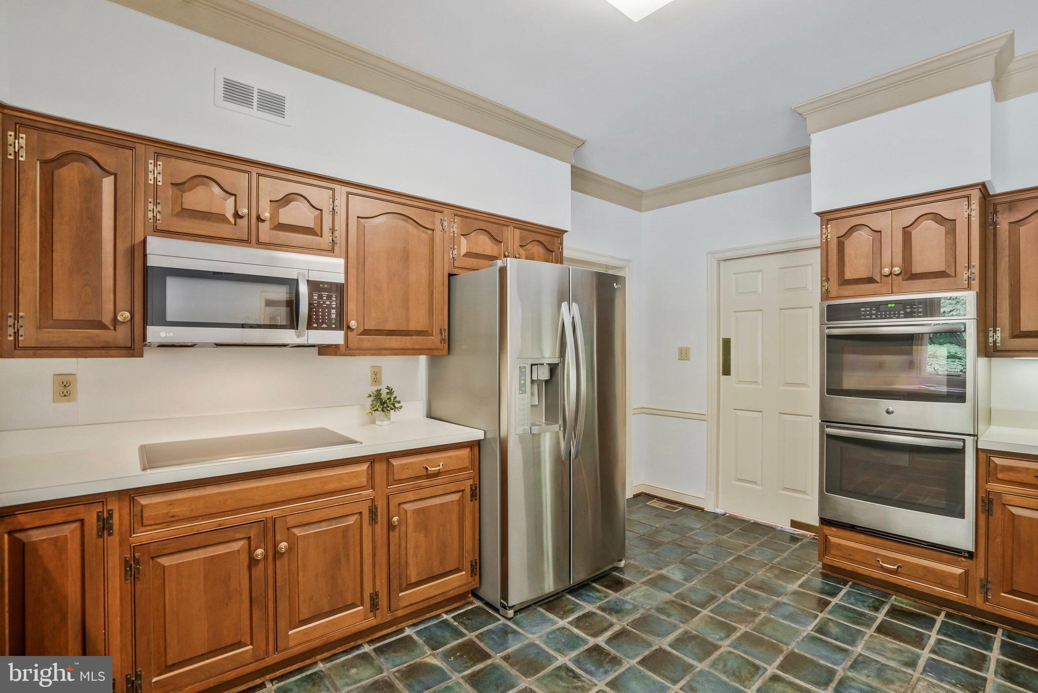 EVERMAY - Residential