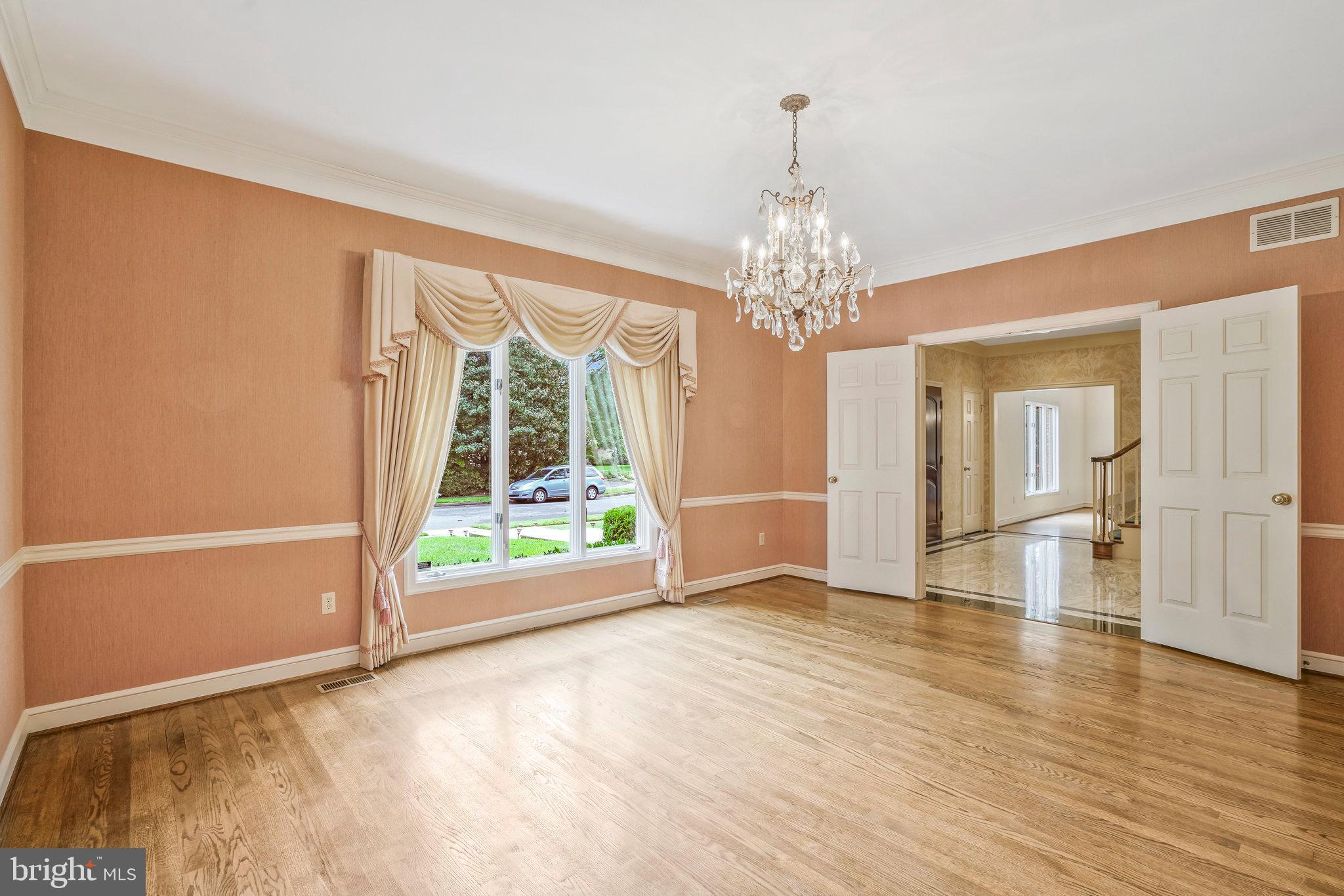 EVERMAY - Residential