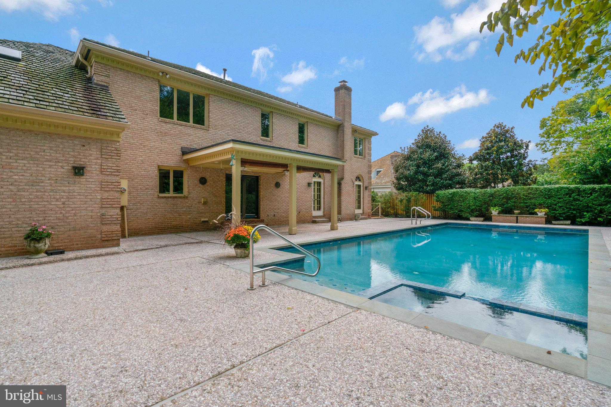 EVERMAY - Residential