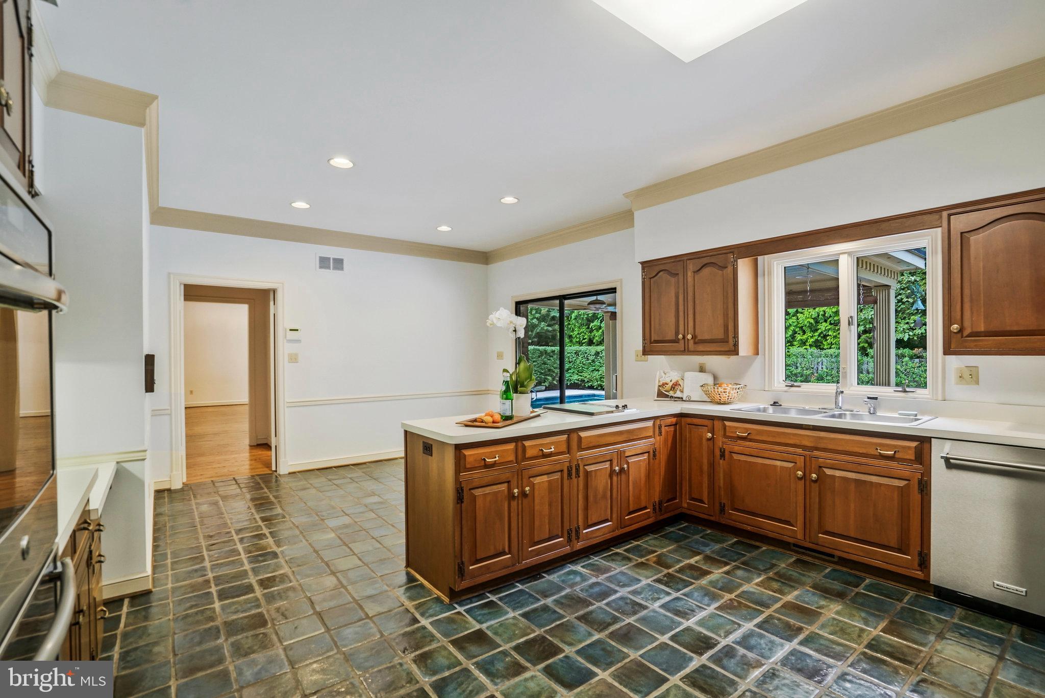 EVERMAY - Residential