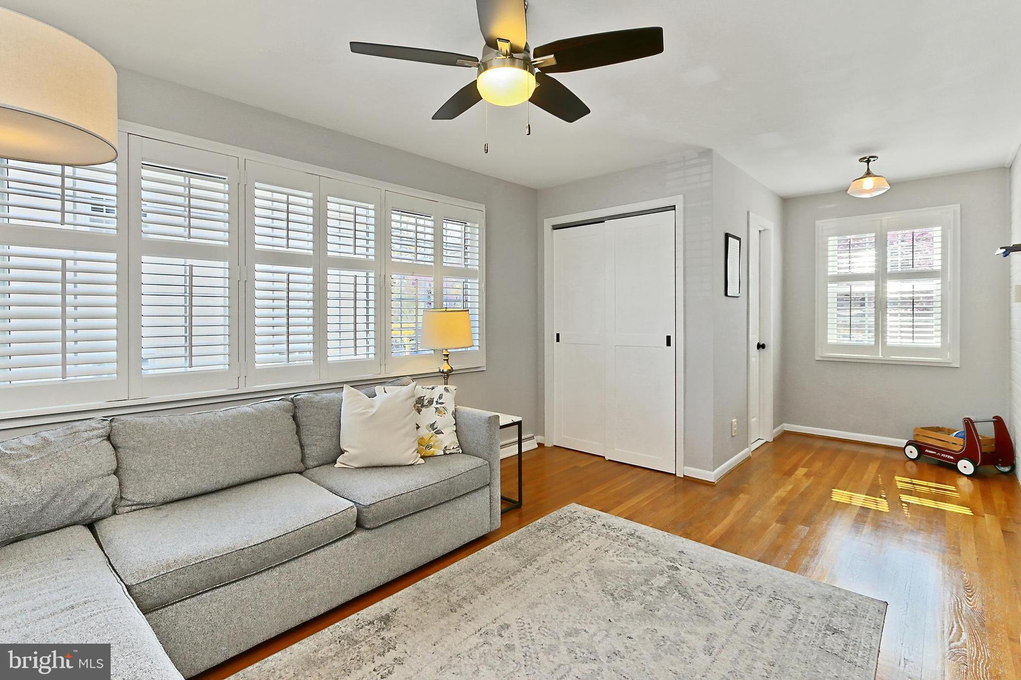 ARLINGTON FOREST - Residential