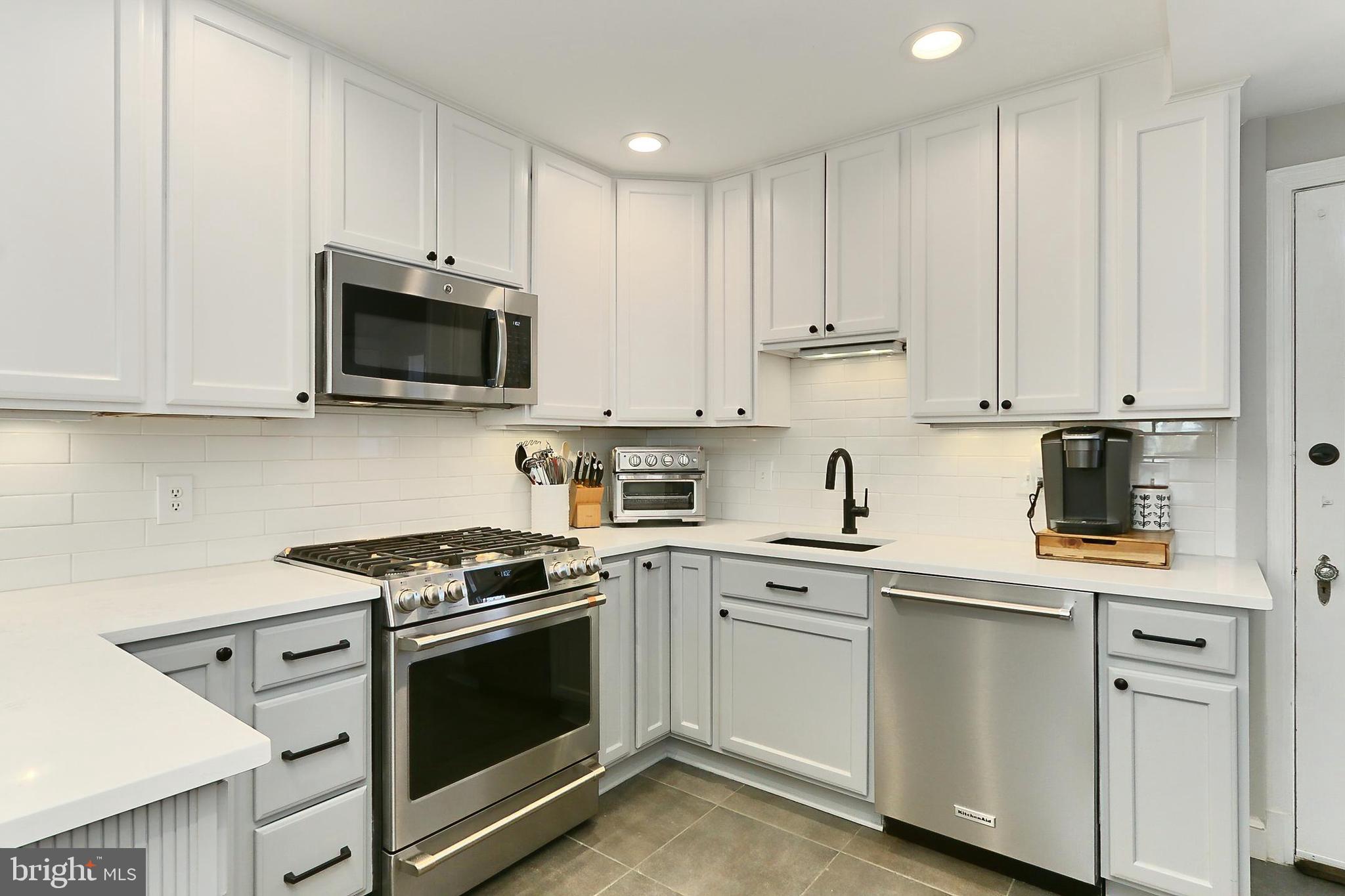 ARLINGTON FOREST - Residential