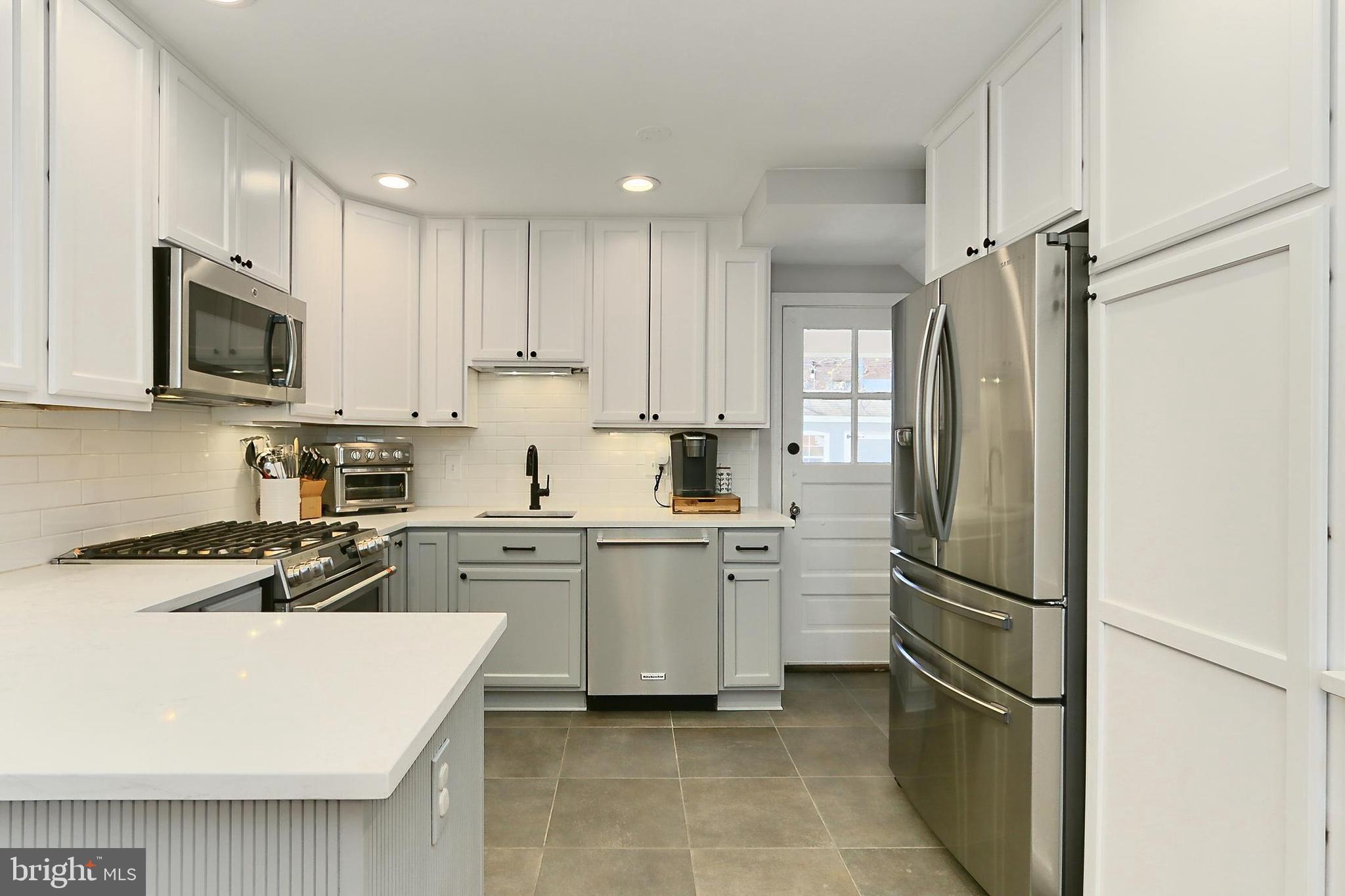 ARLINGTON FOREST - Residential