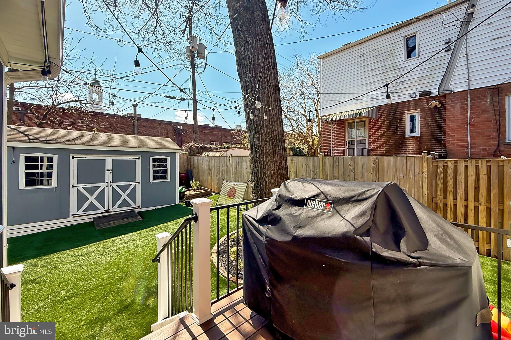 ARLINGTON FOREST - Residential