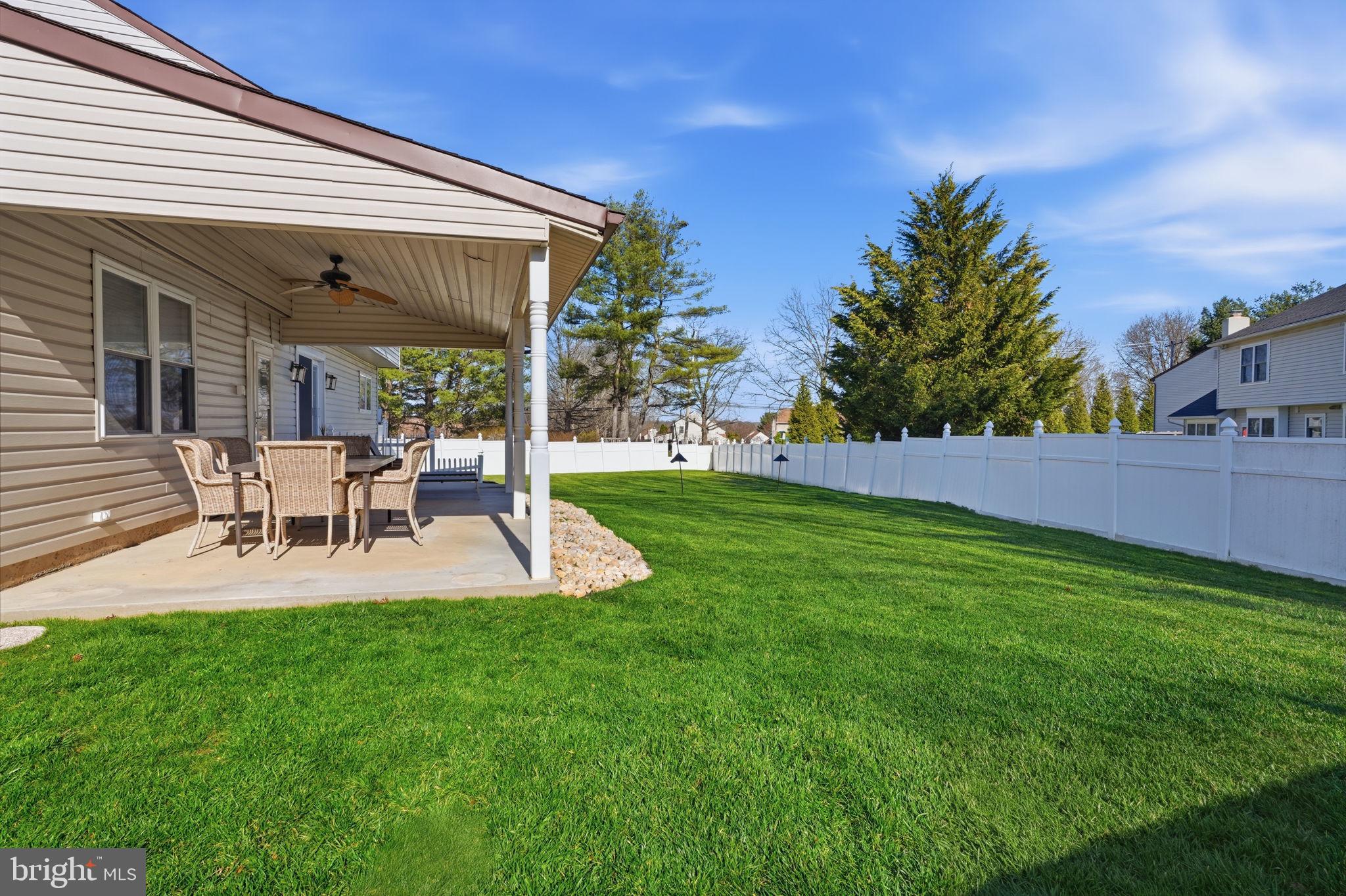 HAMPTON ESTS - Residential