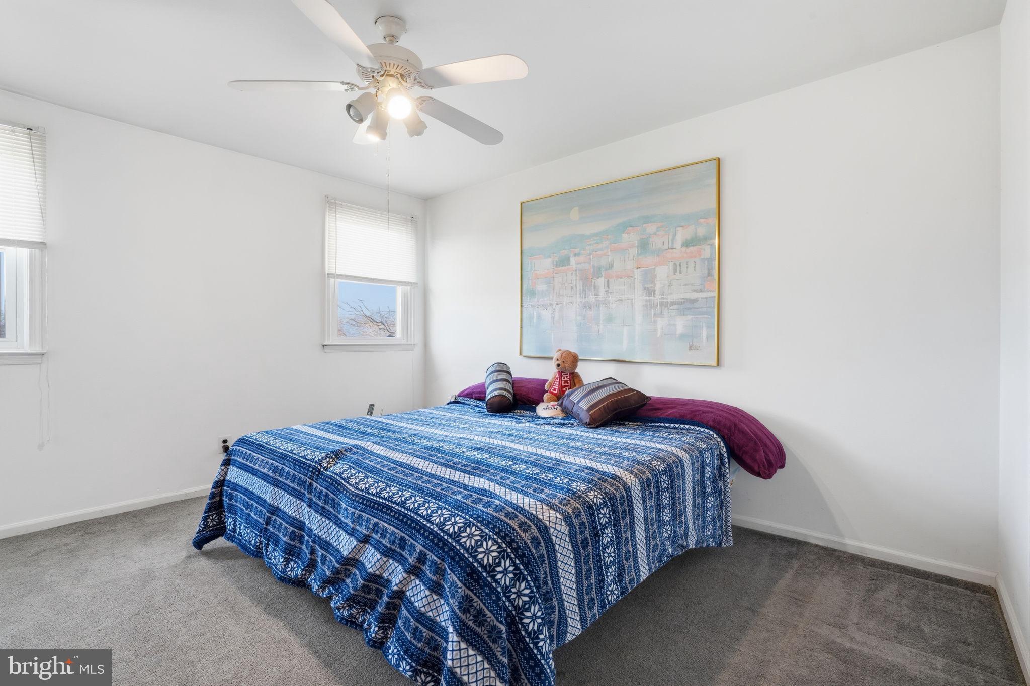 HAMPTON ESTS - Residential