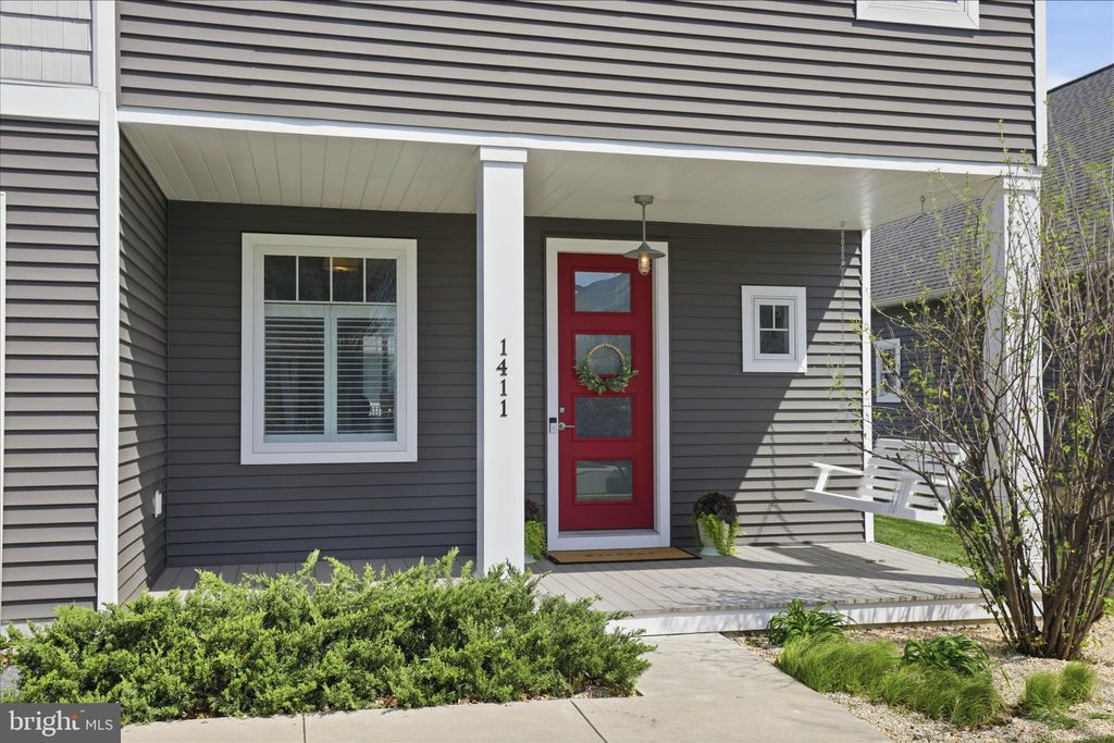 Photo of 1411 Willow Creek Drive, MOUNT JOY, PA 17552 (MLS # PALA2086196)