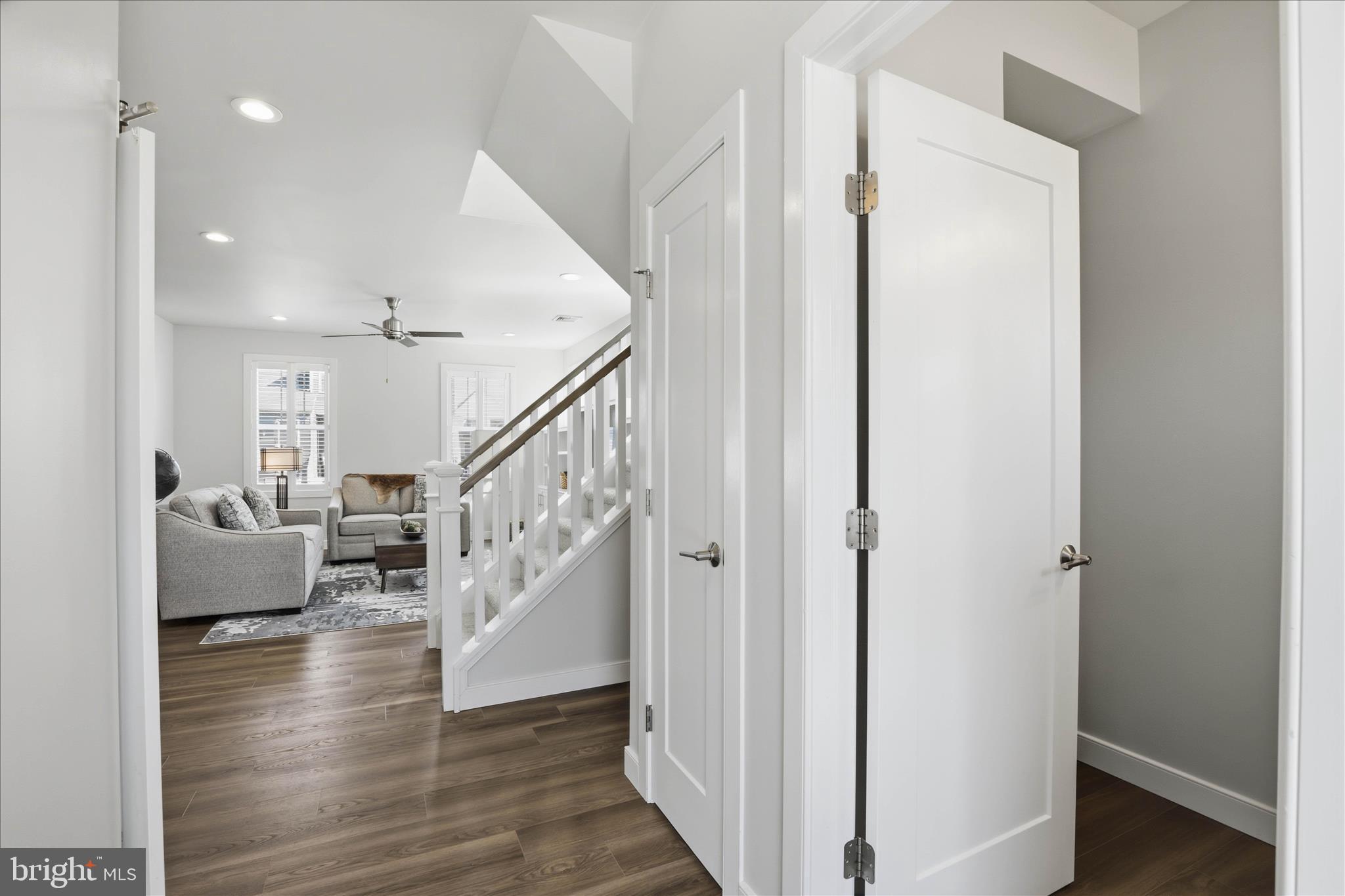 1411 WILLOW CREEK DRIVE