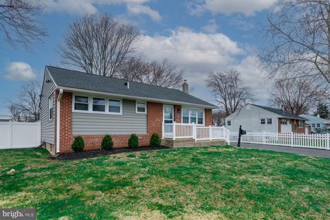 Homes For Sale - 3301 Glenrose Avenue<br/> BRISTOL, PA 19007