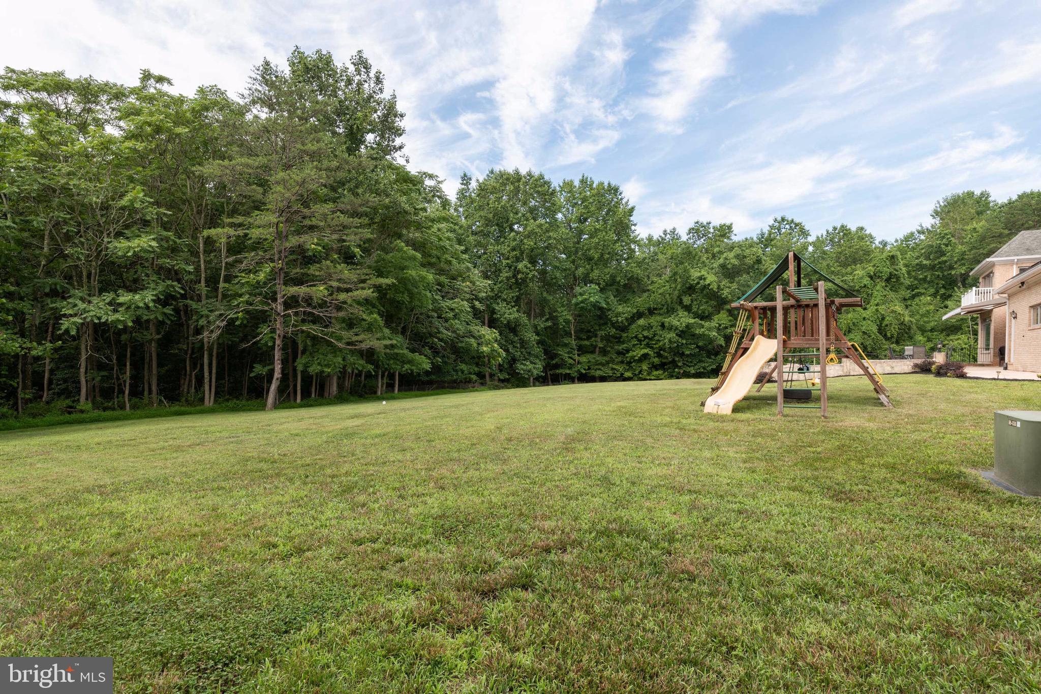 TIMBER HILL - Residential