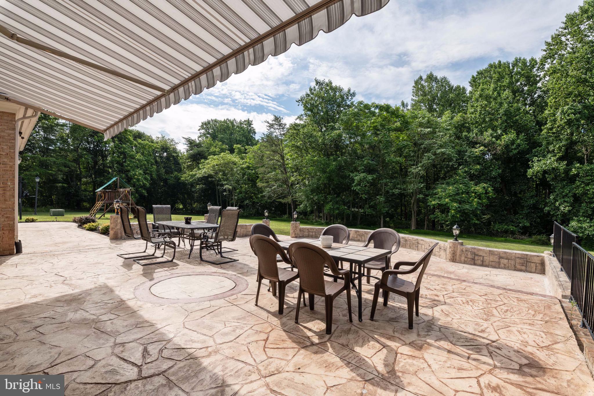 TIMBER HILL - Residential