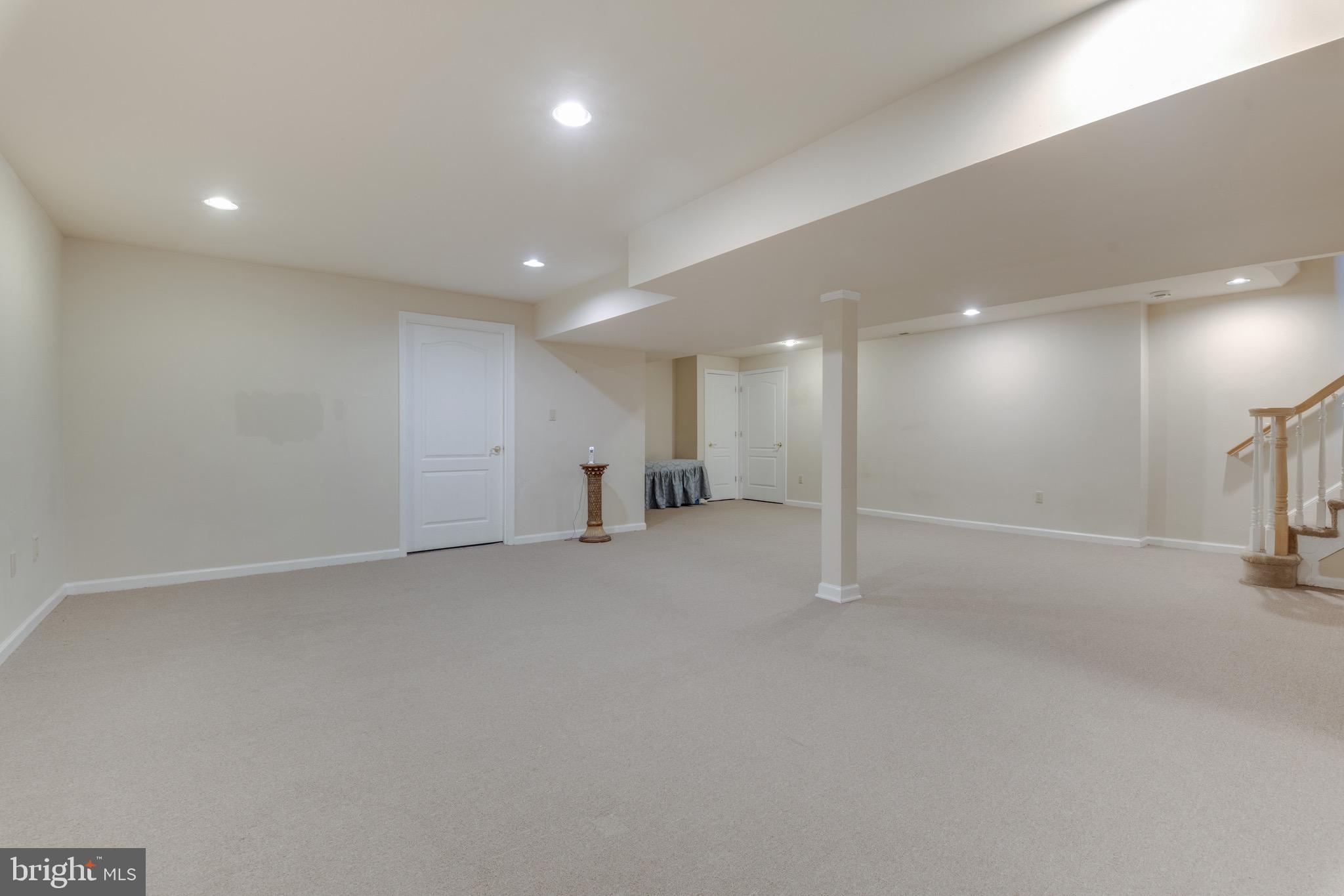 TIMBER HILL - Residential