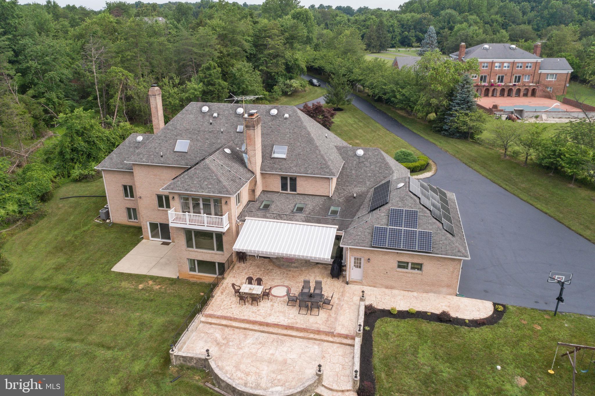 TIMBER HILL - Residential