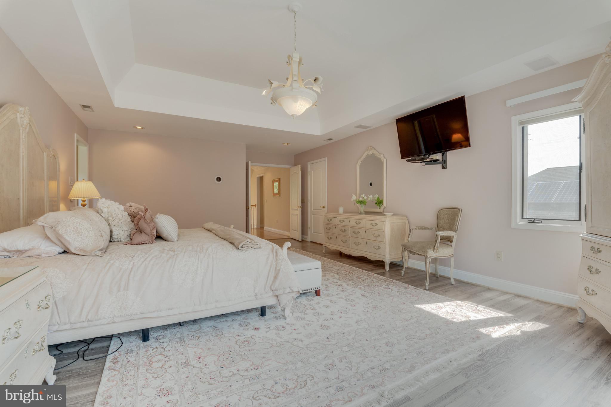 TIMBER HILL - Residential