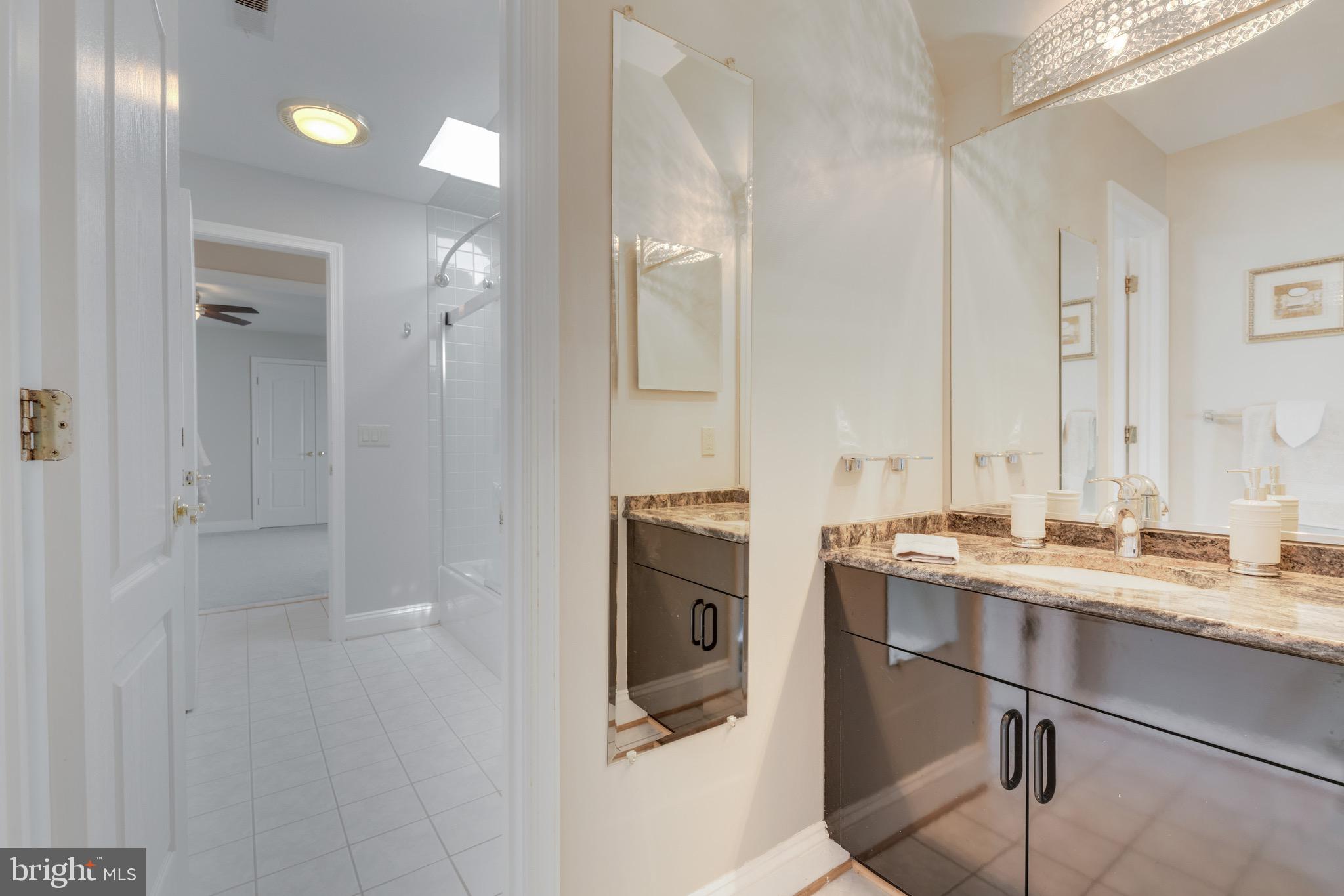 TIMBER HILL - Residential