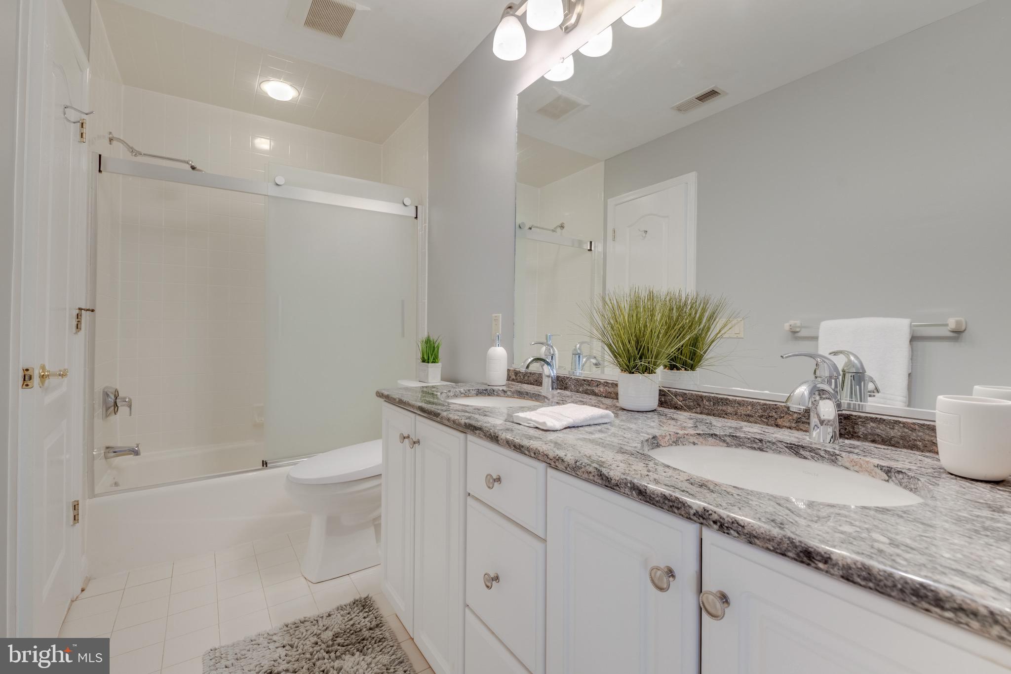 TIMBER HILL - Residential