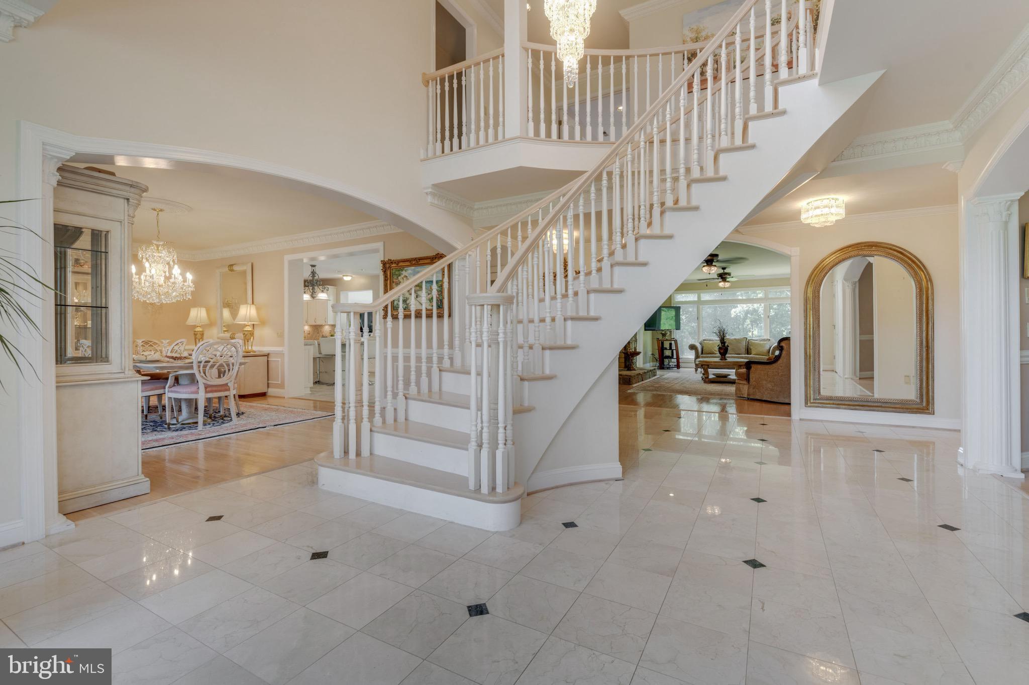 TIMBER HILL - Residential