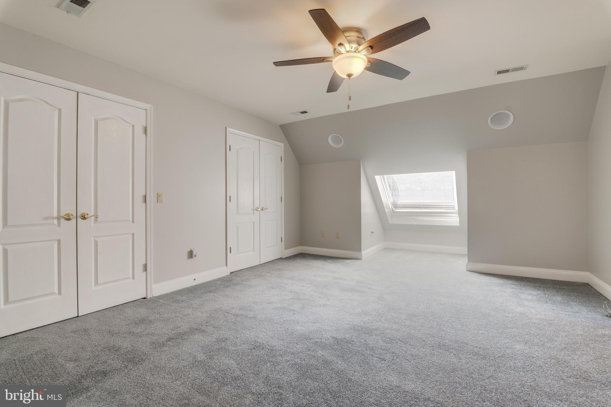 TIMBER HILL - Residential